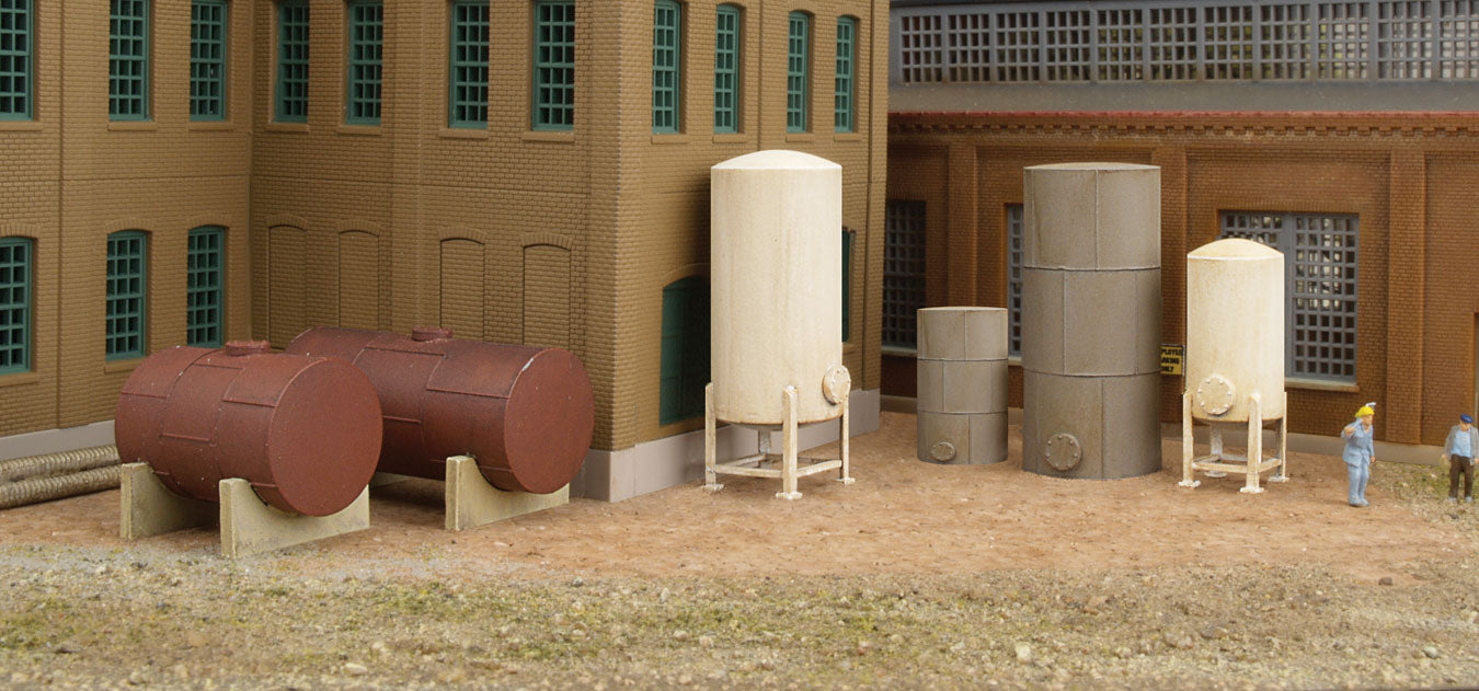 Walthers Cornerstone 933-3265 N Scale Six Storage Tanks KIT