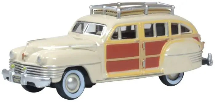 Oxford Diecast 87CB42003 HO Scale 1942 Chrysler Town and Country Station Wagon - Assembled -- Catalina Tan, Brown