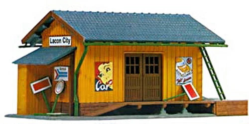 Model Power 694 HO Scale Farmingdale Freight Station