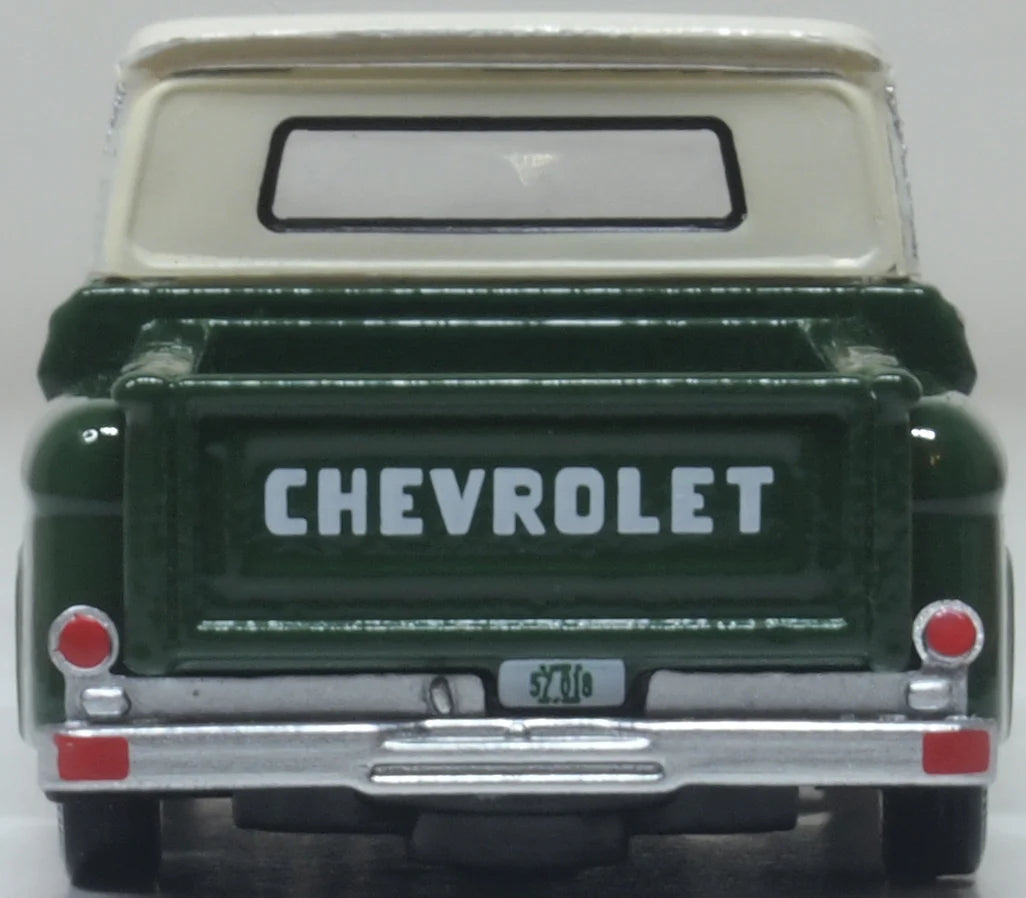 Oxford Diecast 87CP65008 HO Scale 1965 Chevrolet Stepside Pick-Up Truck Dark Green/Ivory