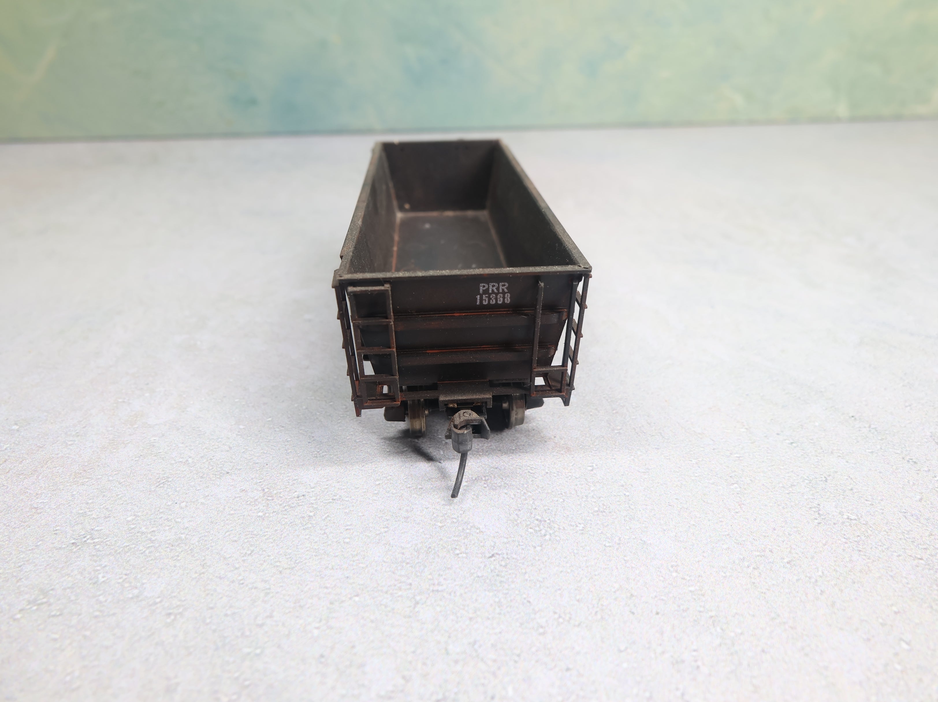 USED Roundhouse HO Scale Lo-Side Ore Car Pennsylvania PRR #15368 Weathered