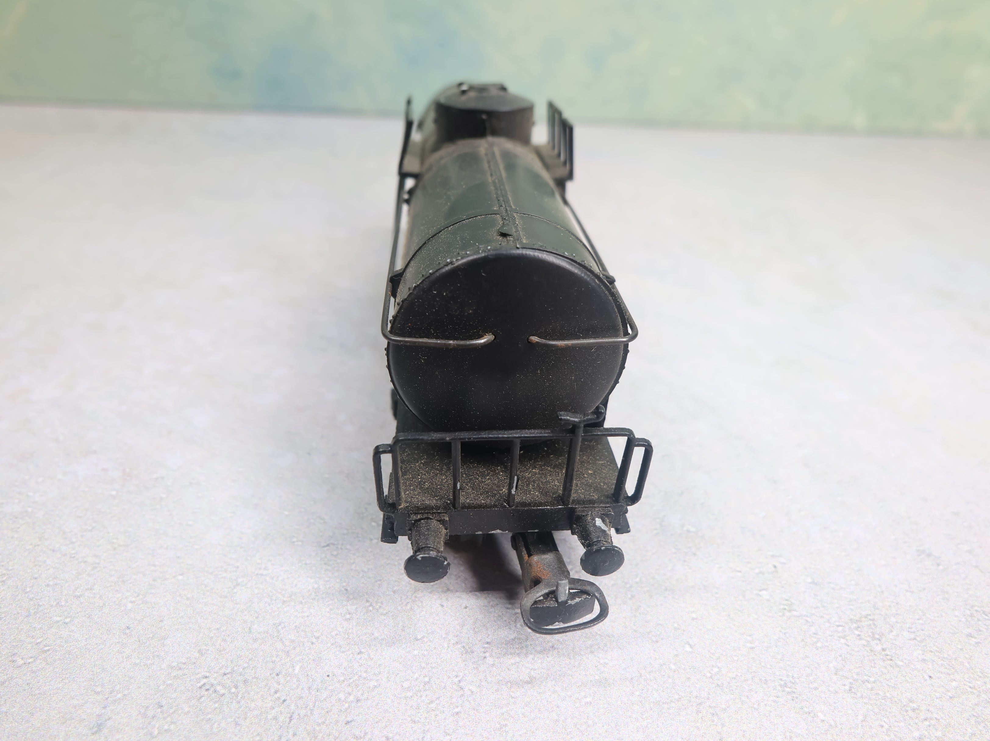 USED Kleinbahn HO Scale Tank Car Mobil Oil Austria Small Logo w/ Euro Couplers