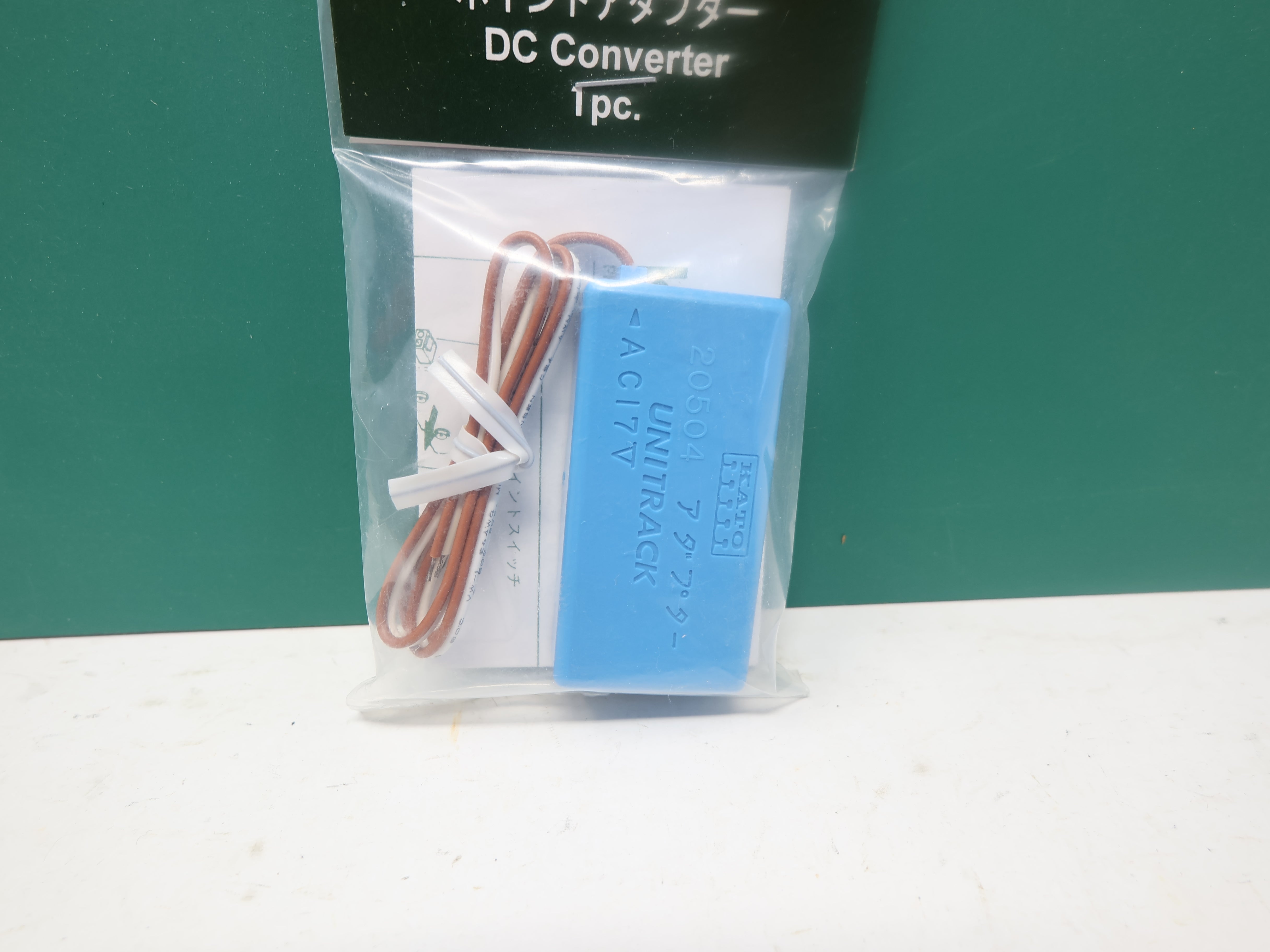 KATO 24-842 Multi Scale, DC Converter (1pc)