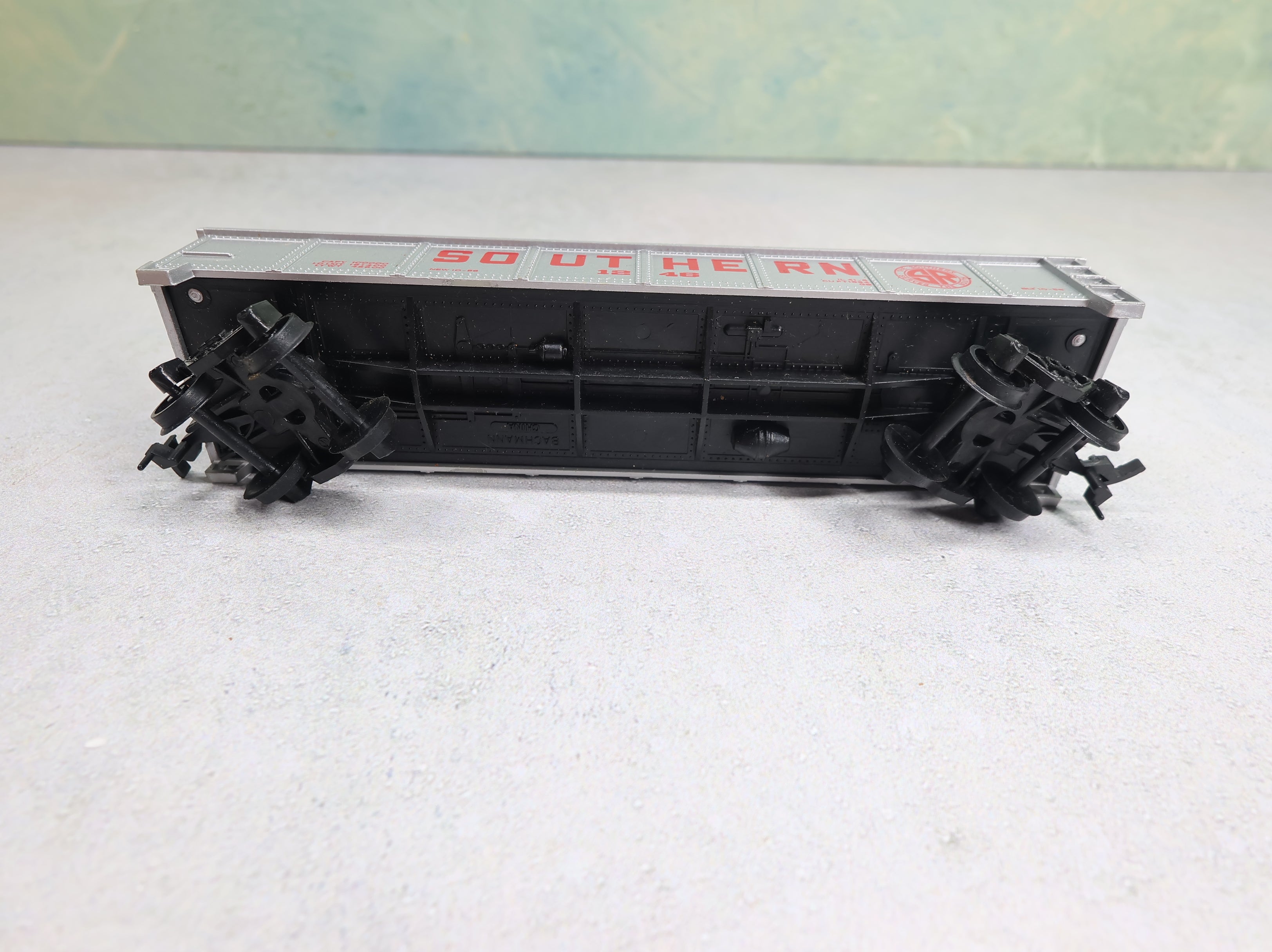 USED Bachmann HO Scale 40' Gondola Southern #1246