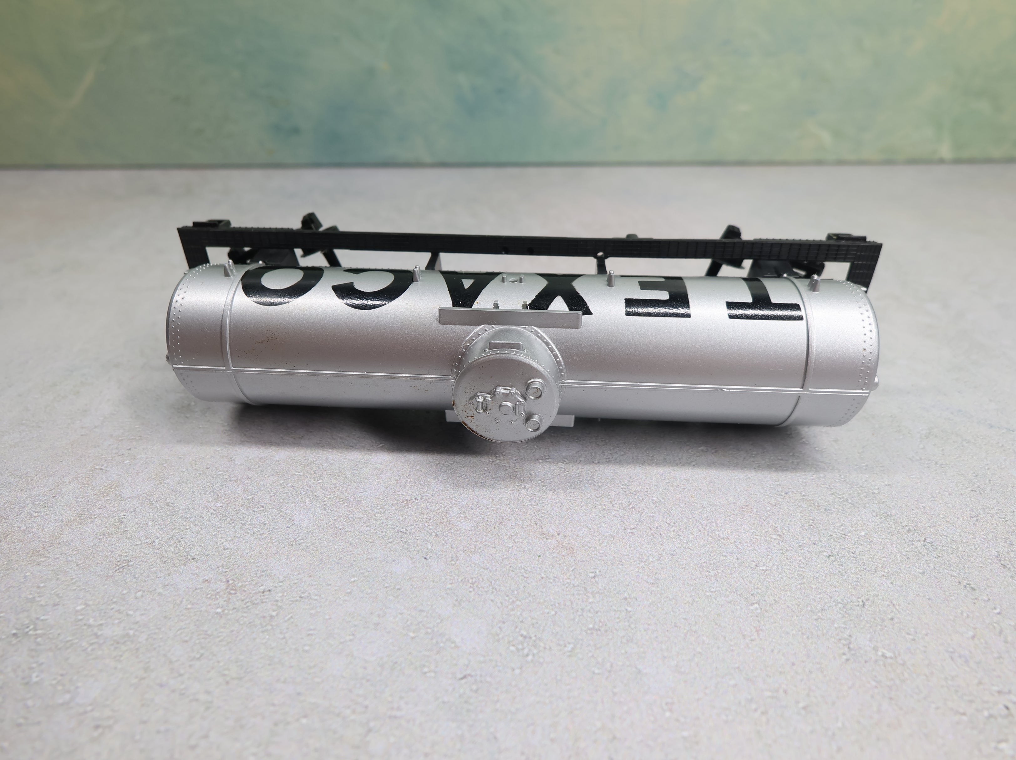 USED Tyco HO Scale Single Dome Tank Car Texaco