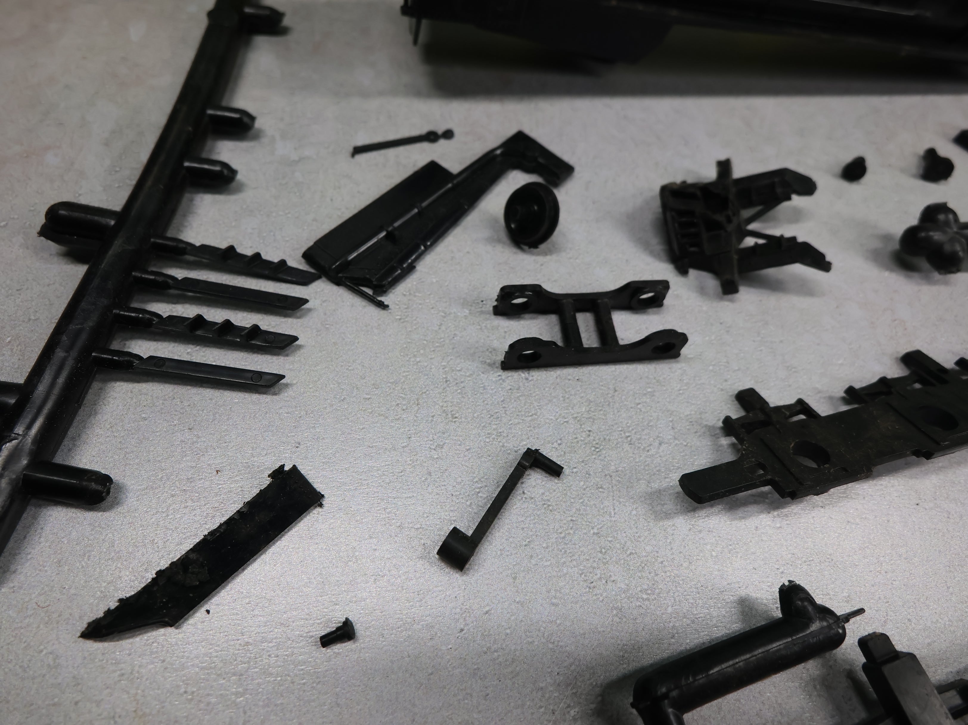 USED Rosebud Kitmaster 34 HO Scale Plastic Steam Locomotive Kit (non powered) HO & OO New York Central Hudson KIT