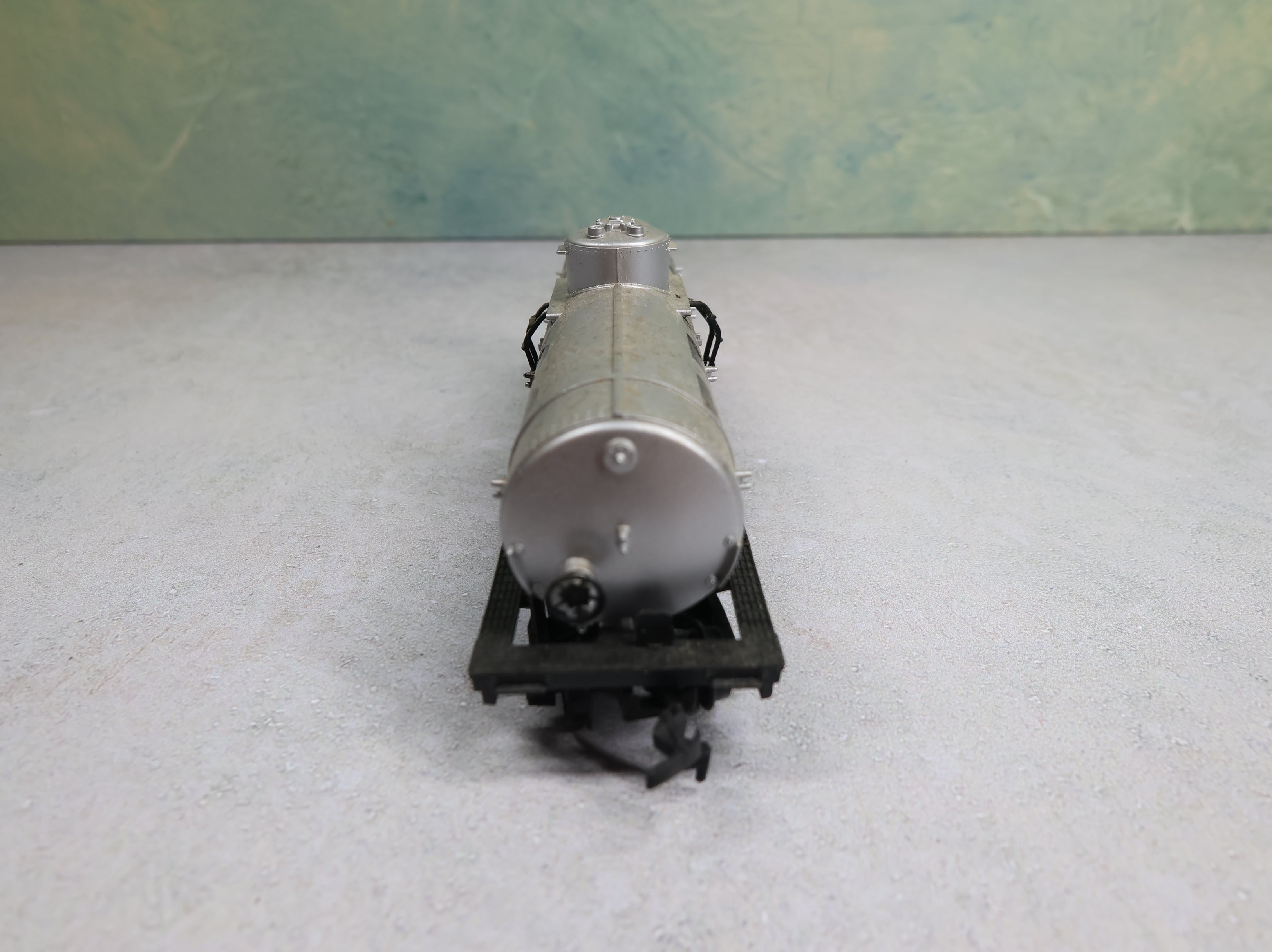 USED Tyco HO Scale Single Dome Tank Car Texaco