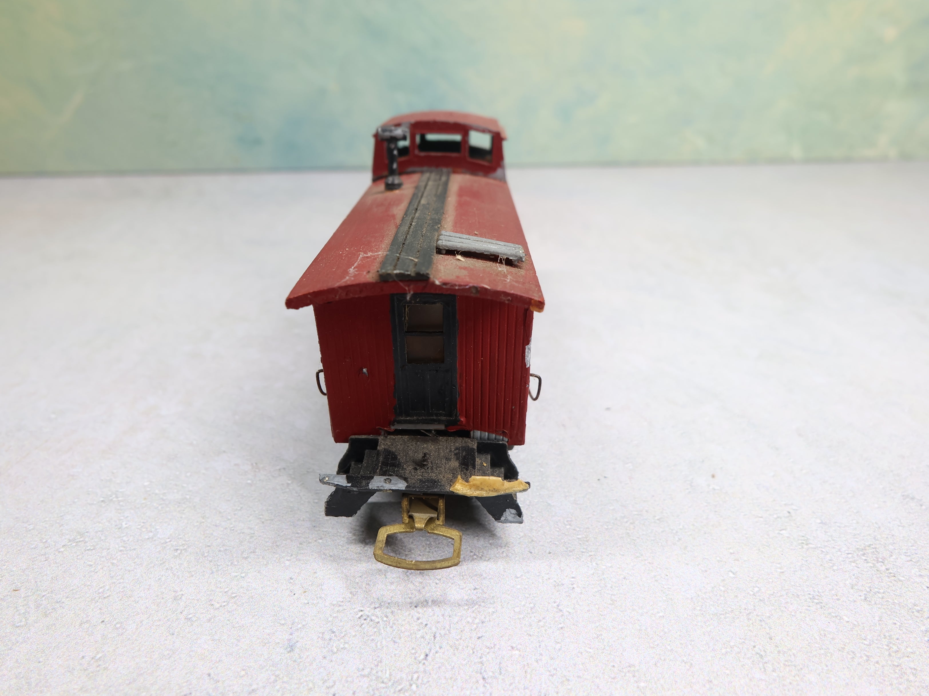 USED HO Scale Real Wood Caboose Undecorated Red Euro Couplers