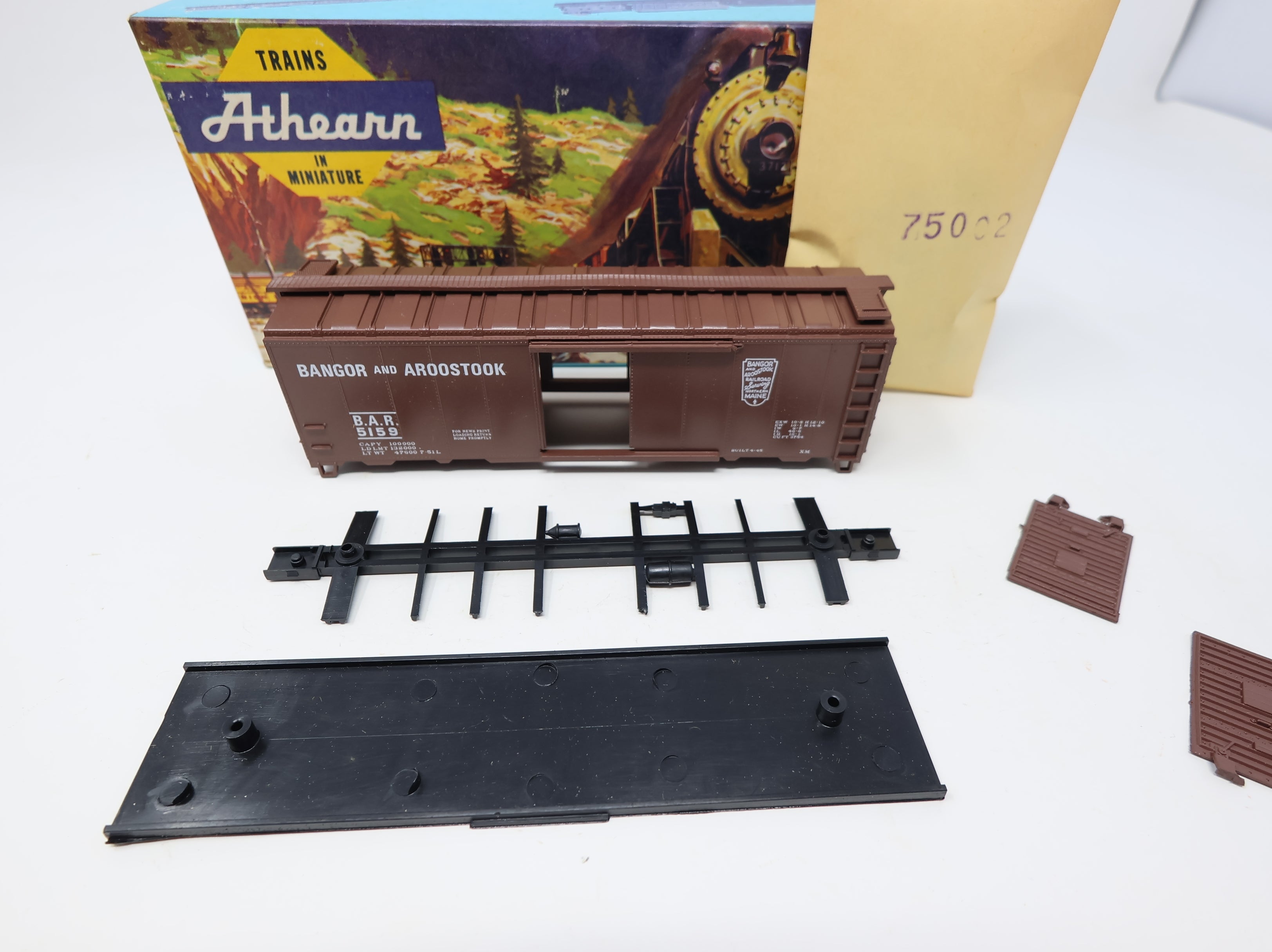 USED Athearn 1145 HO Scale 40' Steel Box Car Bangor and Aroostook BAR #5159 Bev-Bel KIT