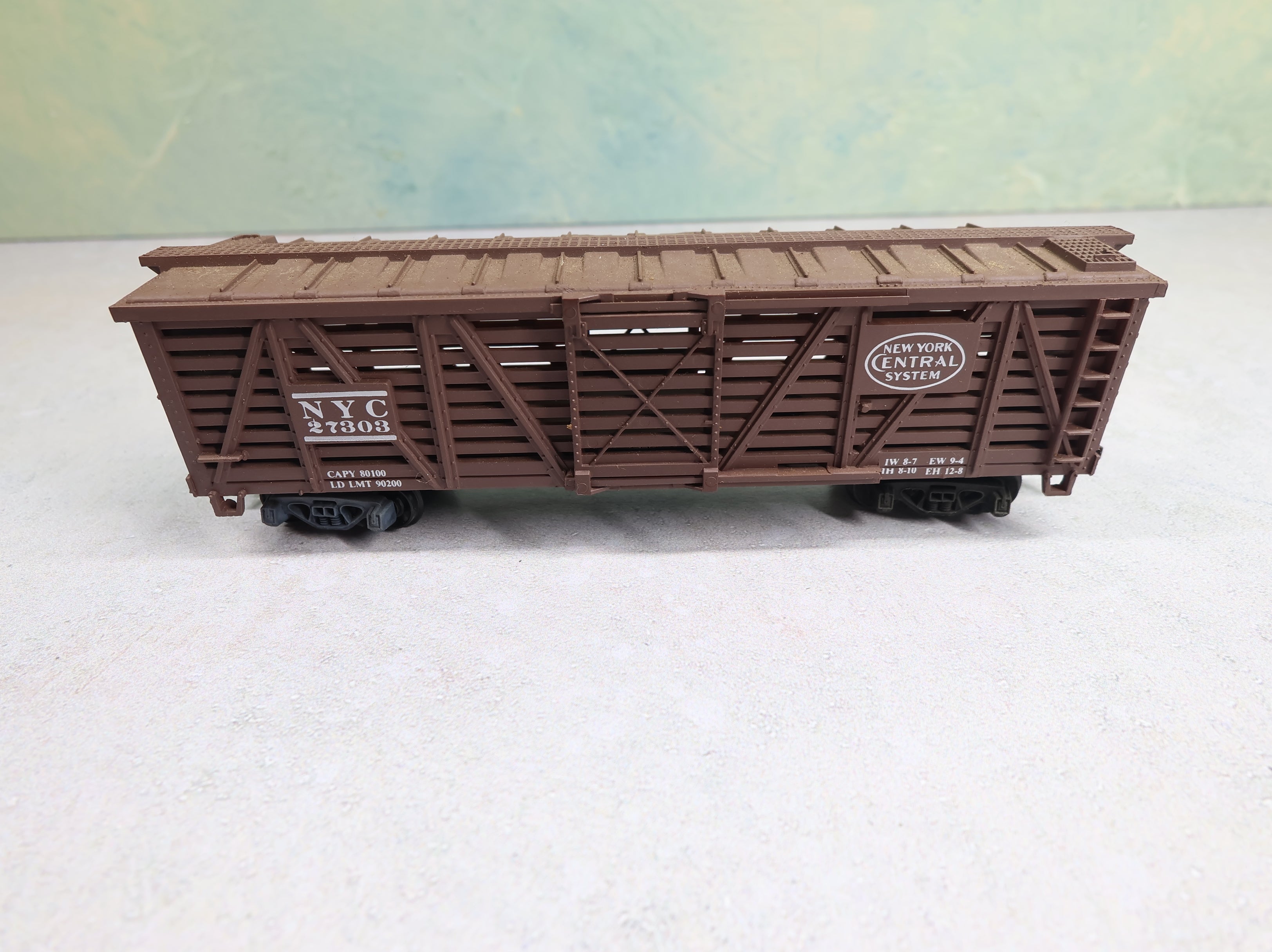 USED Life-Like HO Scale 40' Cattle Stock Car New York Central NYC #27303