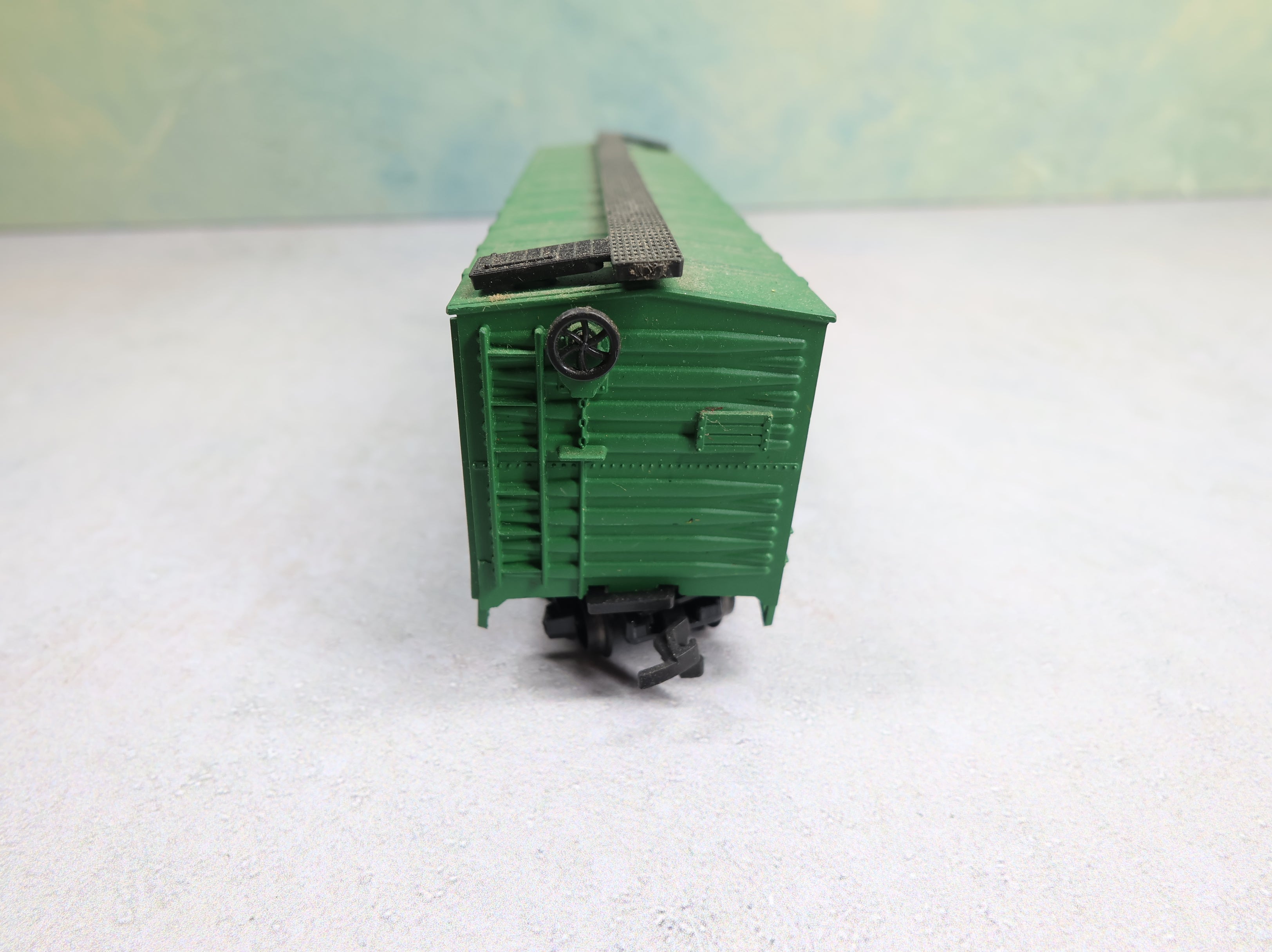 USED AHM HO Scale 40' Wooden Box Car Santa Fe ATSF #67392