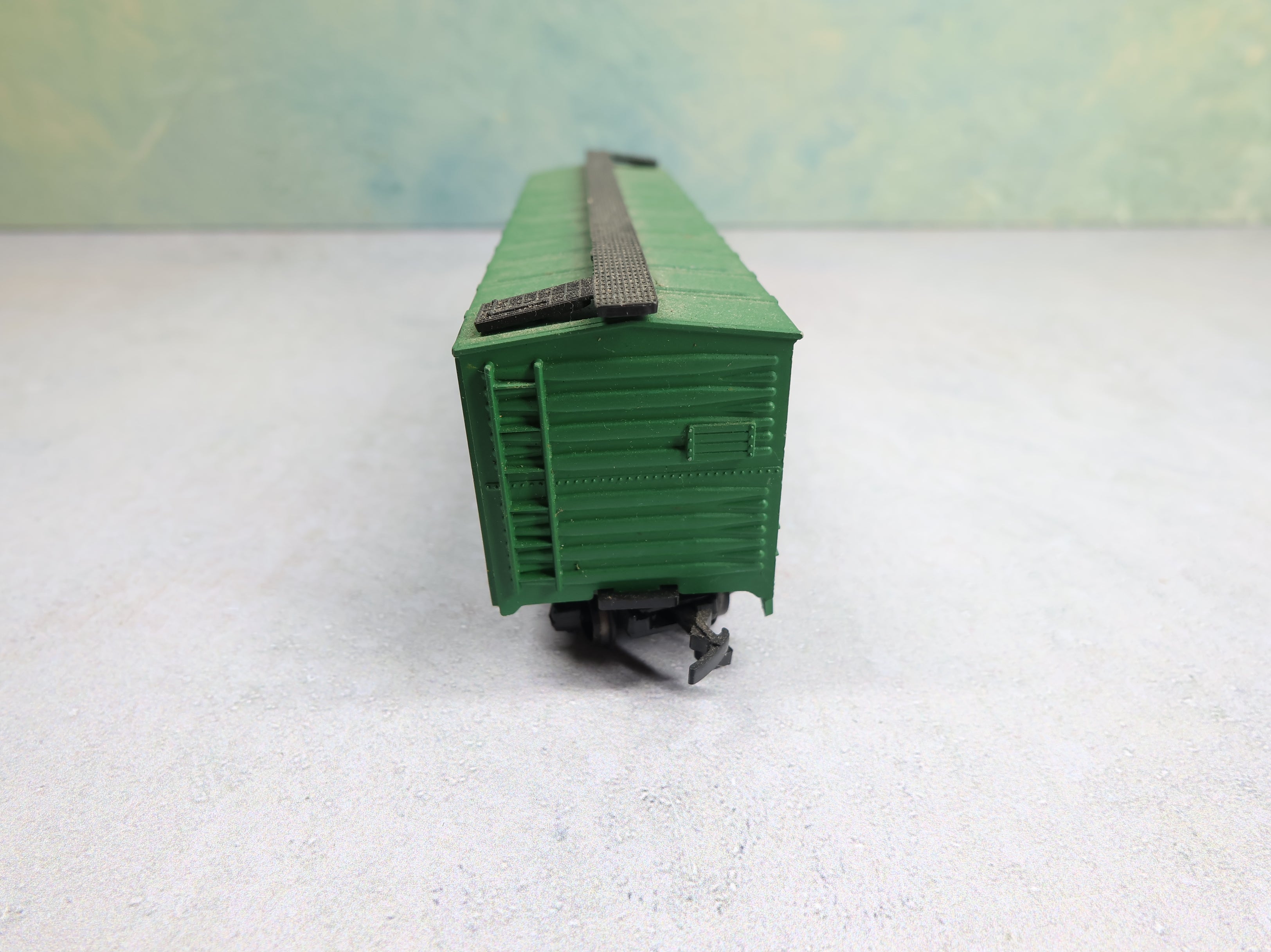 USED AHM HO Scale 40' Wooden Box Car Santa Fe ATSF #67392