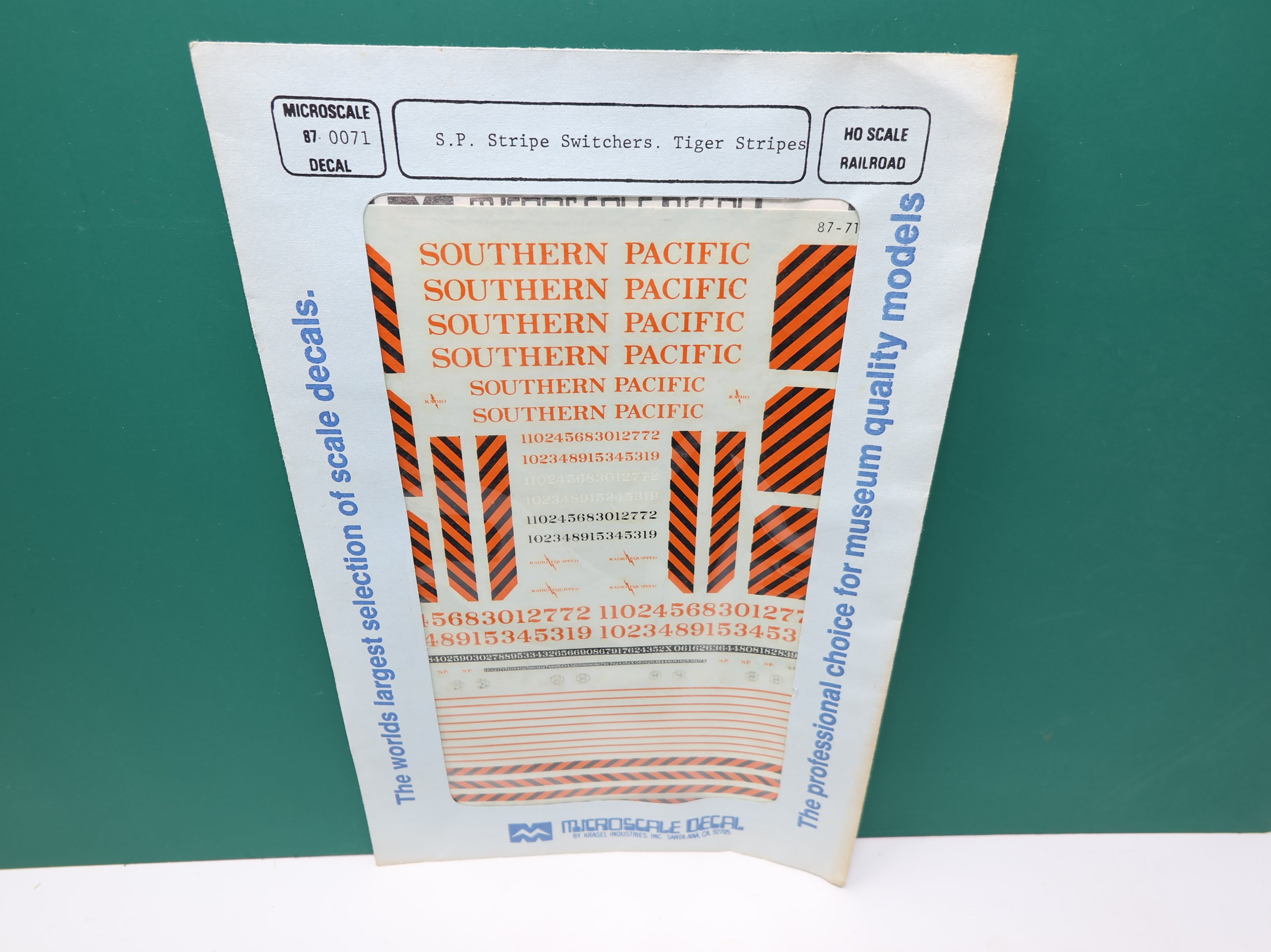 MICROSCALE 87-0071 HO Scale Southern Pacific Switchers, Tiger Stripes Decals