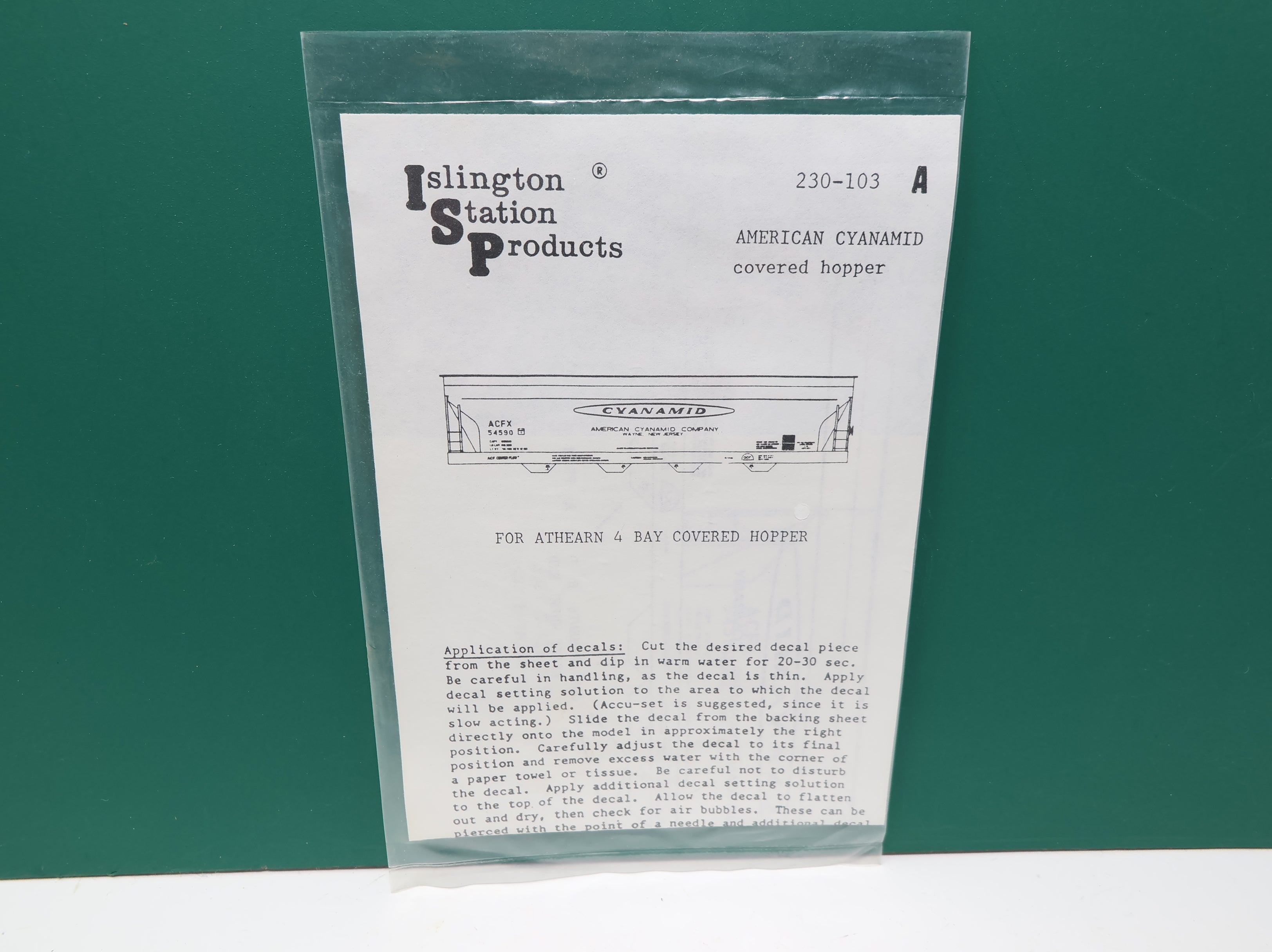 Islington Station Products 230-103A HO Scale American Cynamid Covered Hopper Decals (Athearn 4 Bay Covered Hopper)