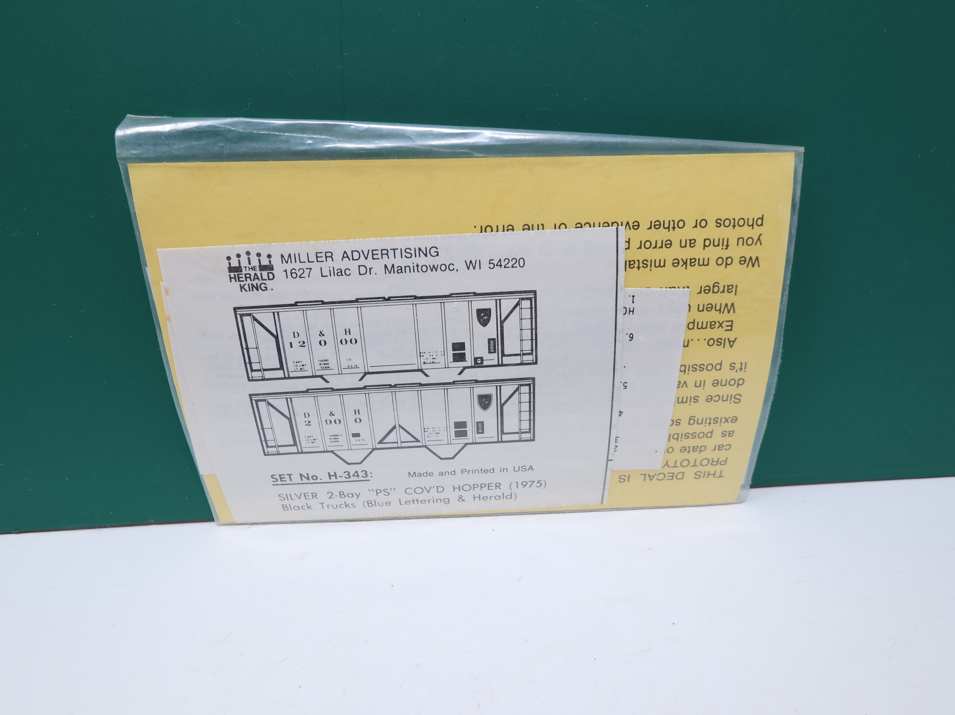 The Herald King H343 HO Scale D&H 2 Bay PS Dovered Hopper 1975 Blue Lettering Decals