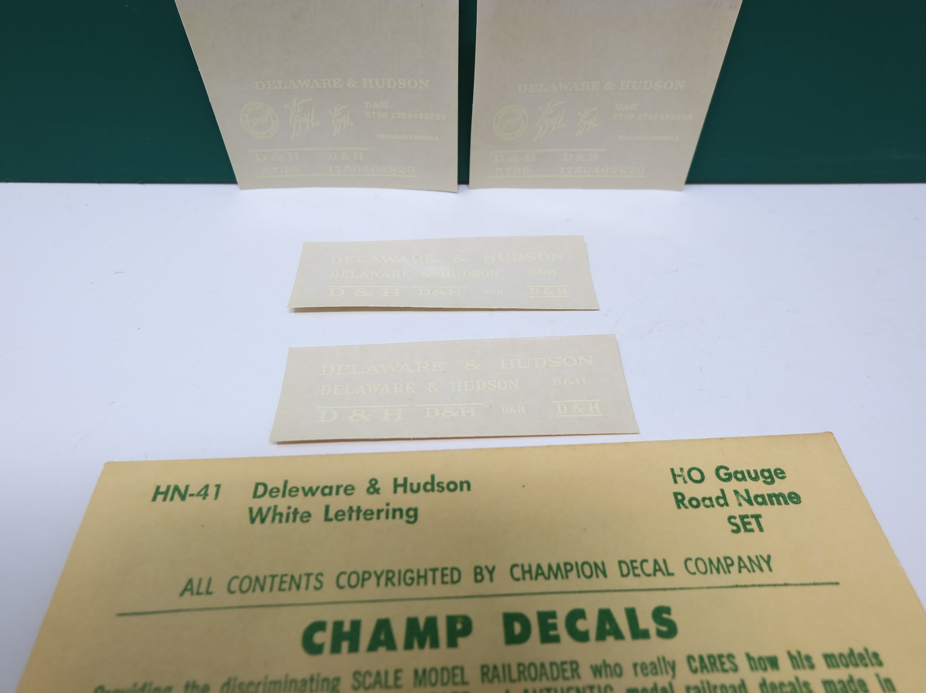 USED Champ Decals HN41 HO Scale D&H White Lettering Decals