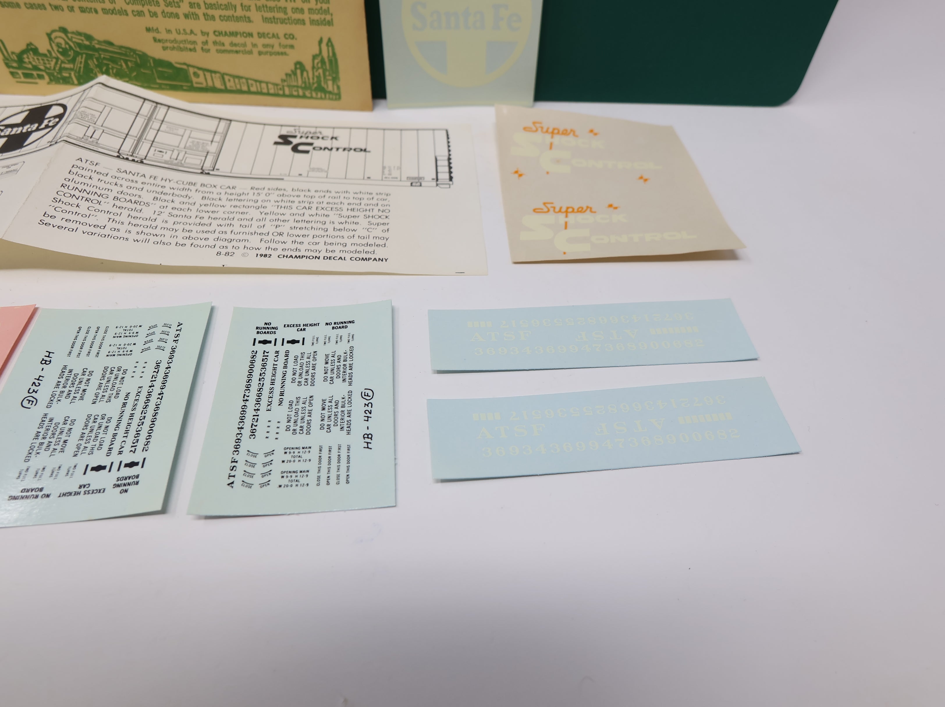 USED Champ Decals HB423 HO Scale Santa Fe Hi-Cube Box Car Decals