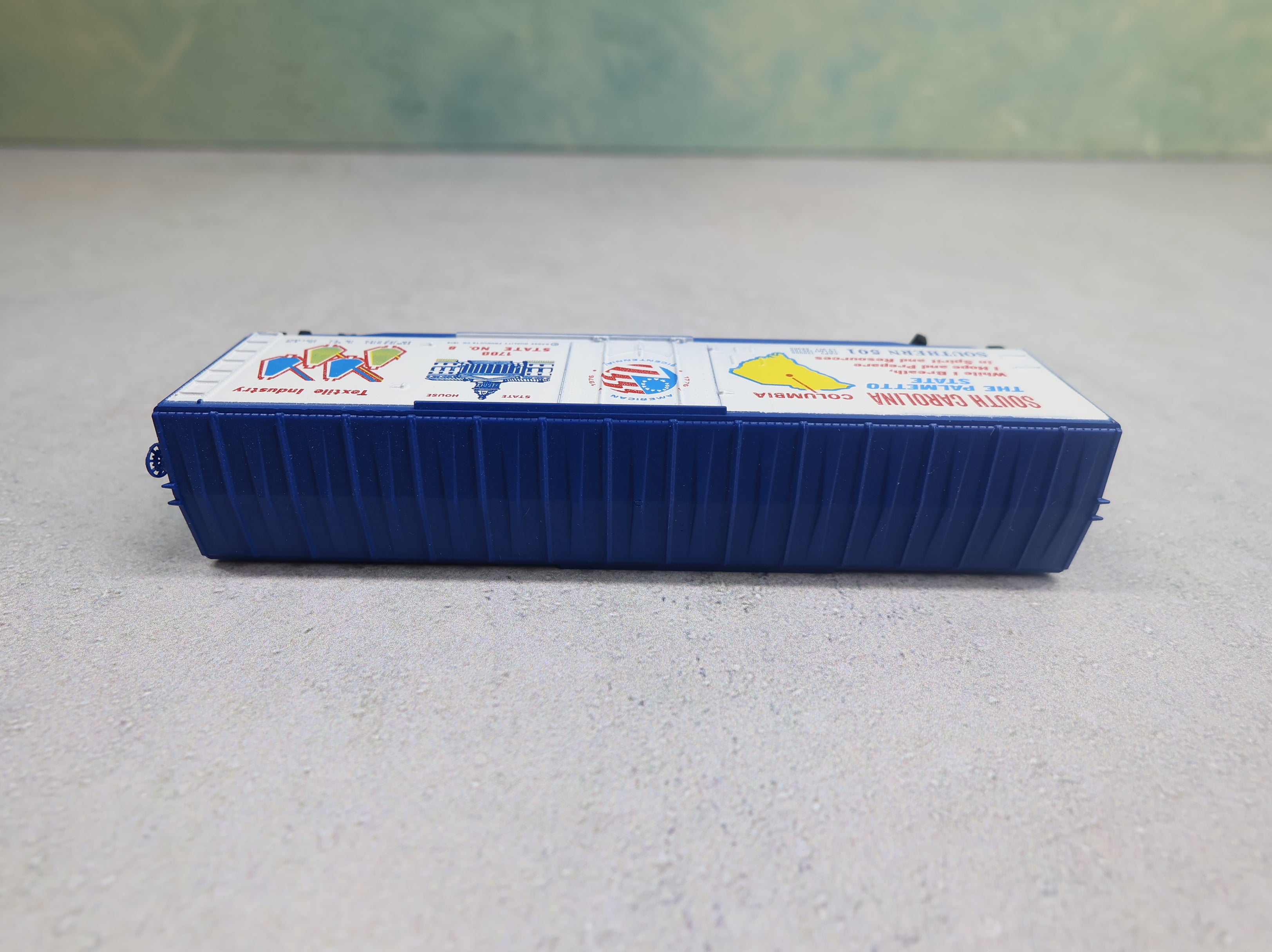 USED Micro-Trains 38110 N Scale 50' Box Car South Carolina State Car Southern #501 Knuckle Couplers