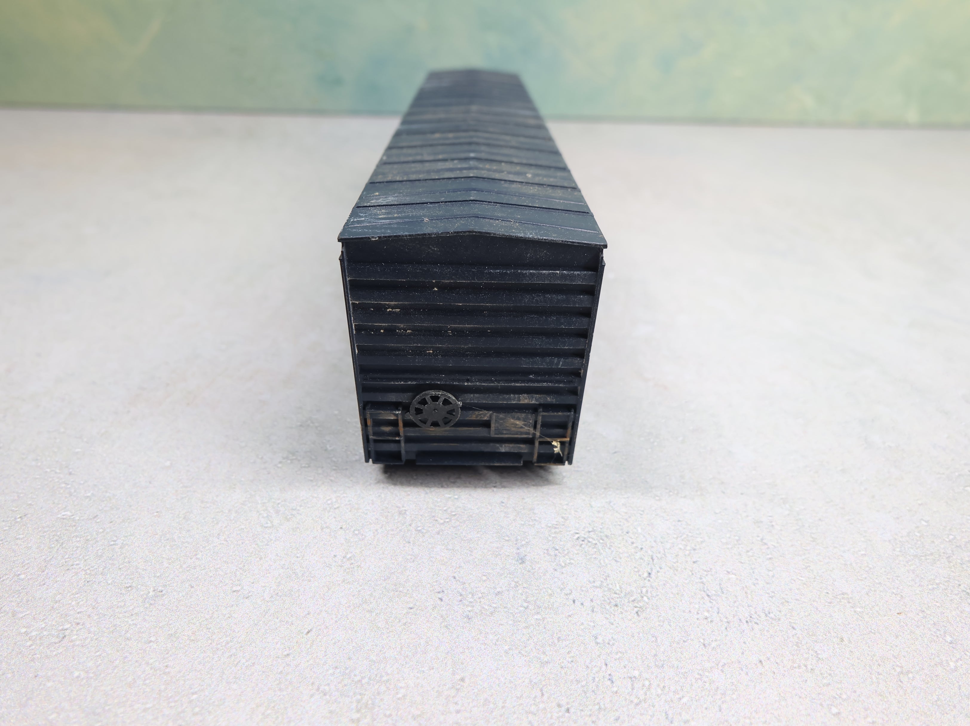 USED Roundhouse 1915 HO Scale 50' Box Car CSX SBD #140040 Weathered