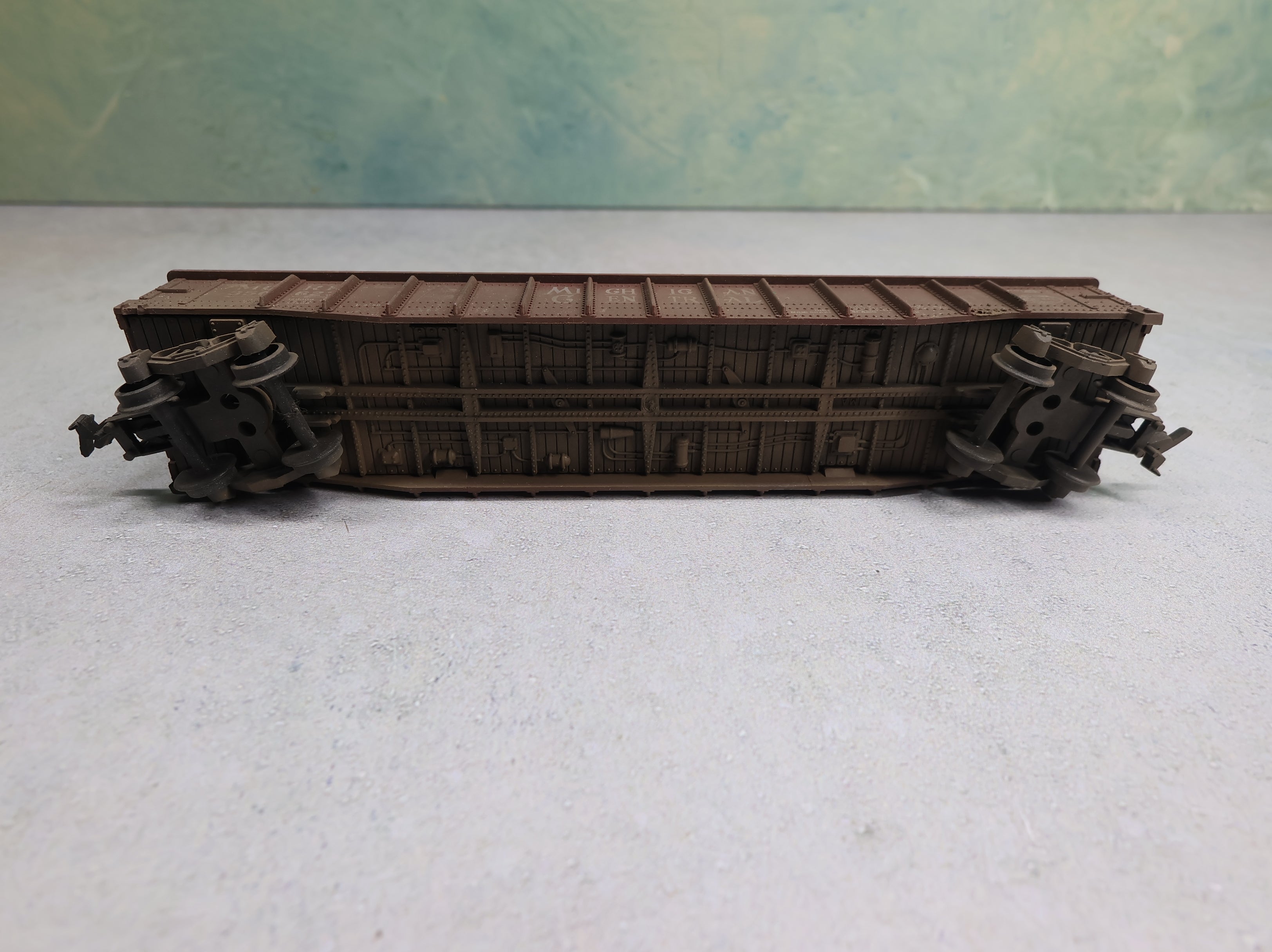 USED LIMA HO Scale 50' Gondola Michigan Central MCRR #350623 Weathered