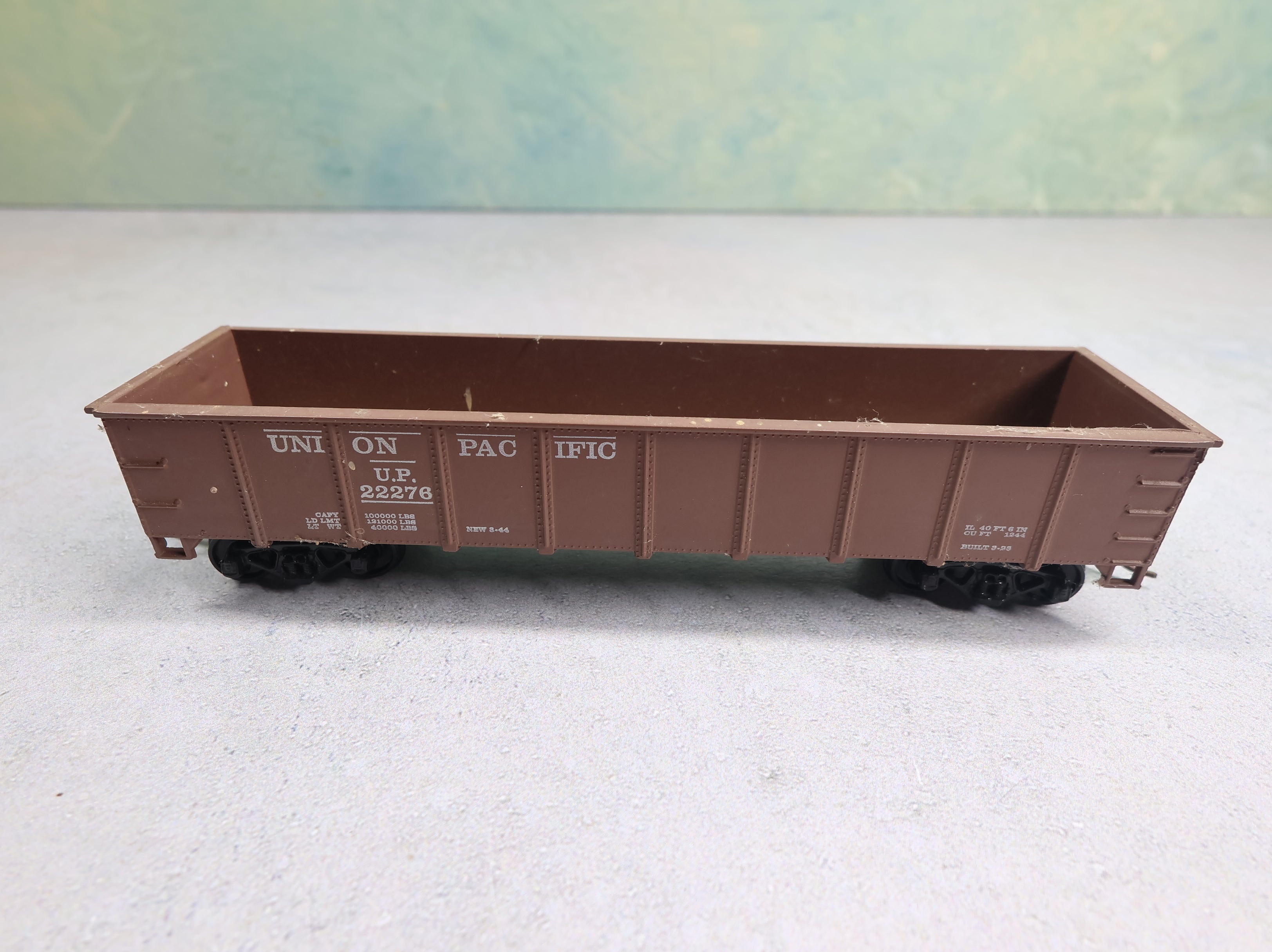 USED Roundhouse HO Scale 40' Gondola Union Pacific UP #22276