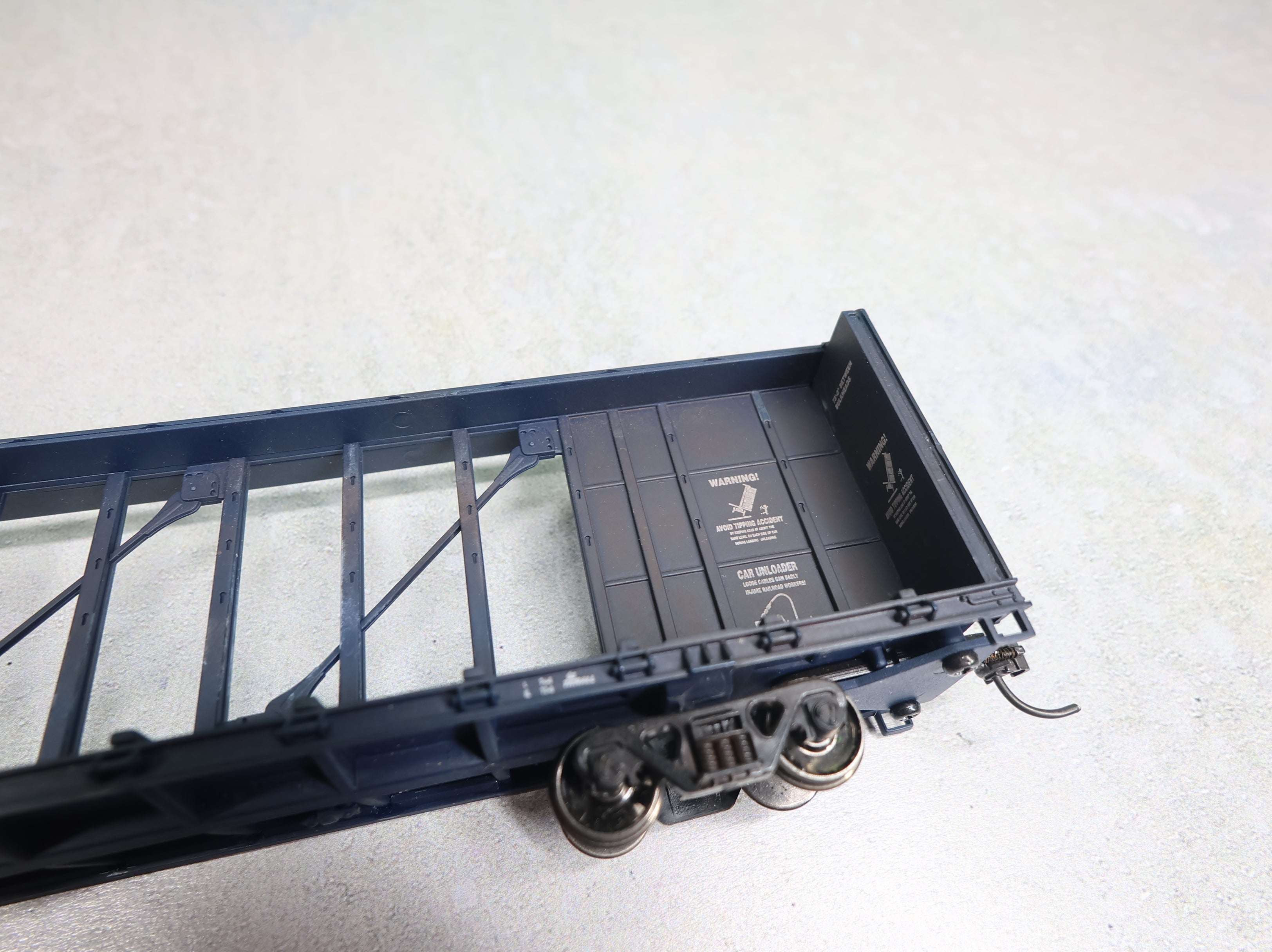 USED Walthers HO Scale Centerbeam Flat Car Copper Basin Railway CBRY #2140 Weathered