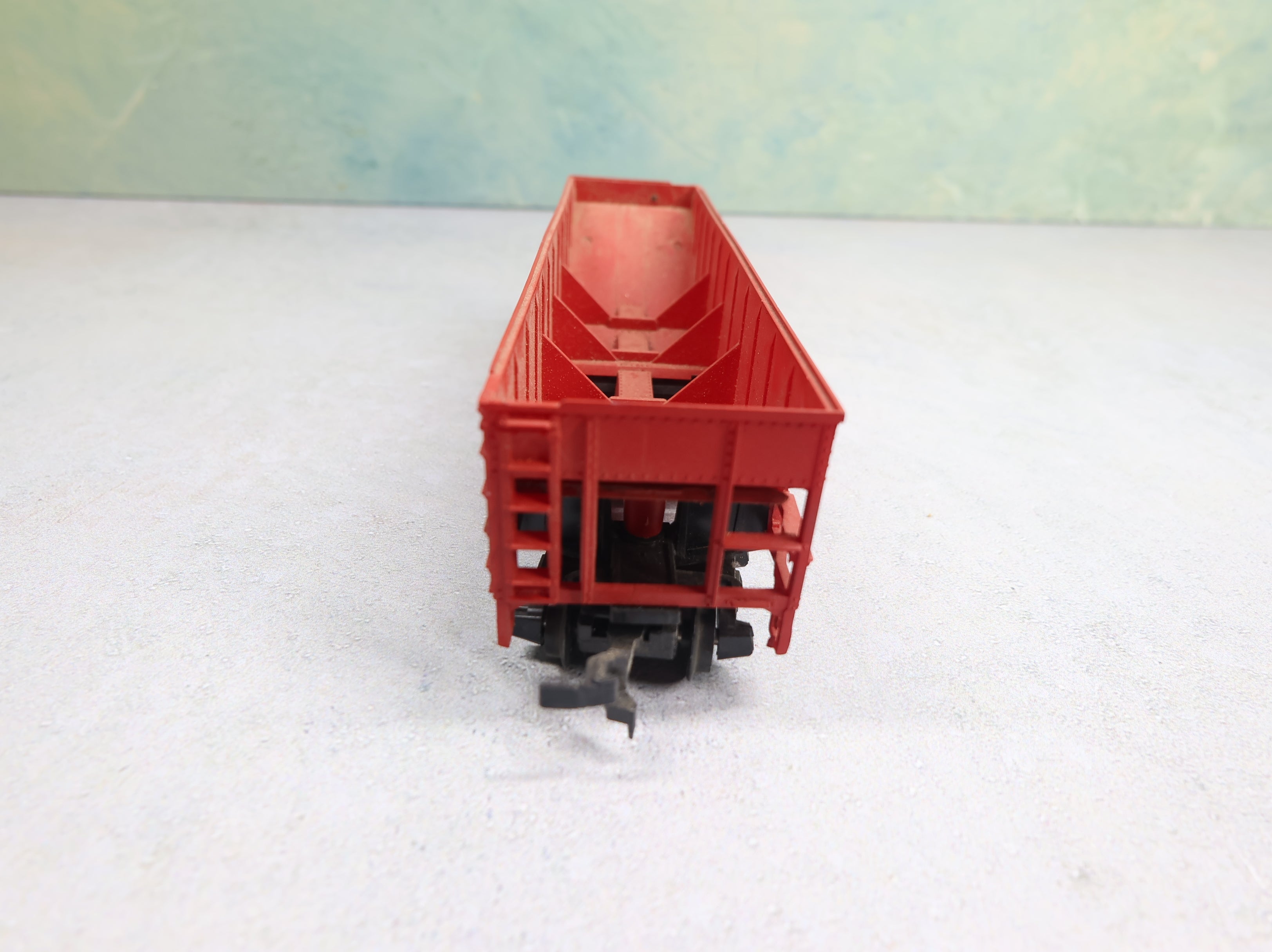 USED AHM HO Scale Operating Quad Hopper Burlington CB&Q #172700