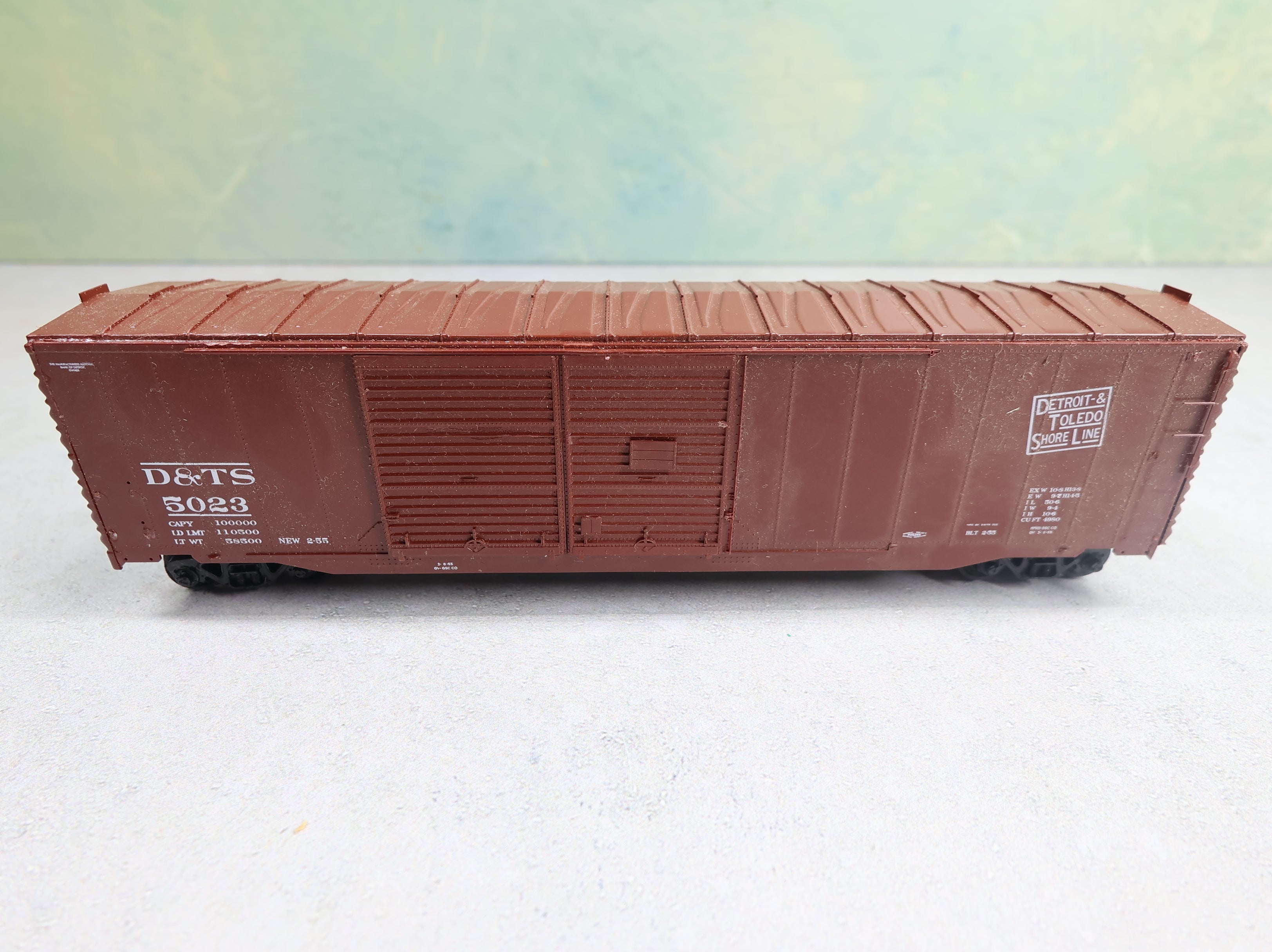 USED HO Scale 50' DD Box Car Detroit and Toledo Shore Line D&TS #5023