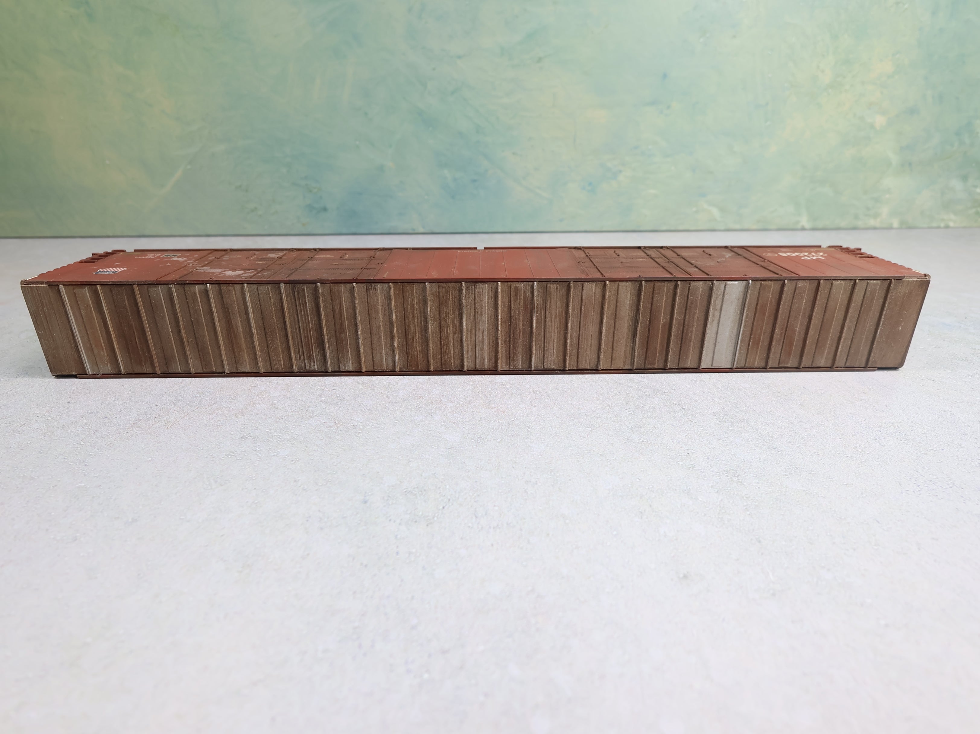 USED Walthers HO Scale 86' Hi-Cube Box Car Missouri Pacific MP #272008 Weathered w/ Graffiti