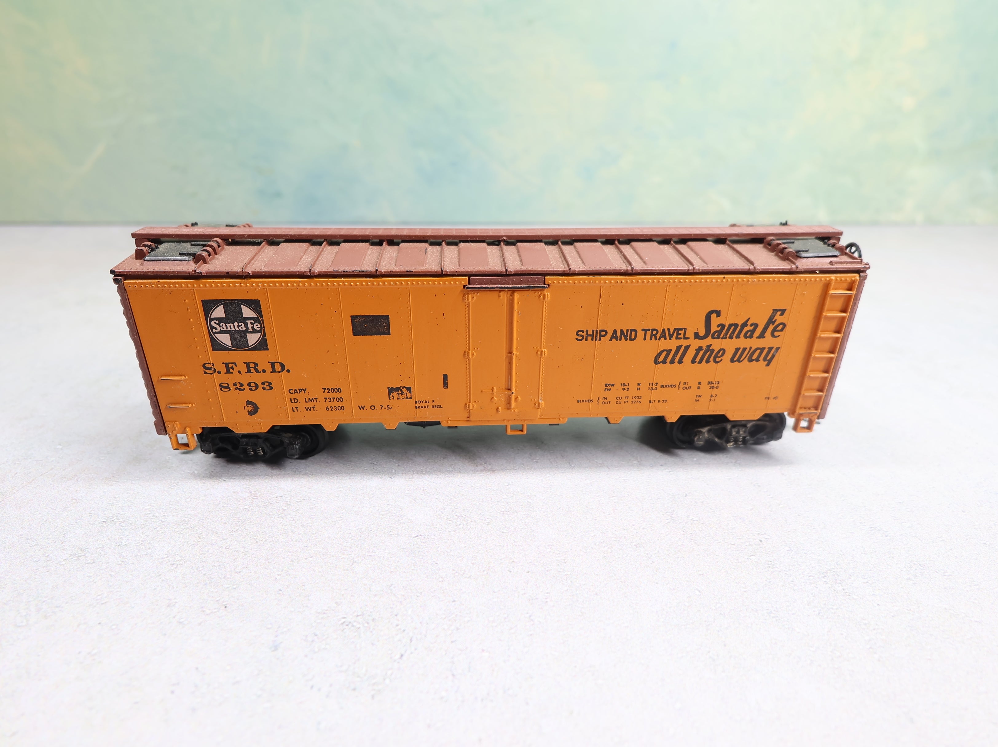 USED Athearn HO Scale 40' Reefer Box Car Santa Fe SFRD #8293