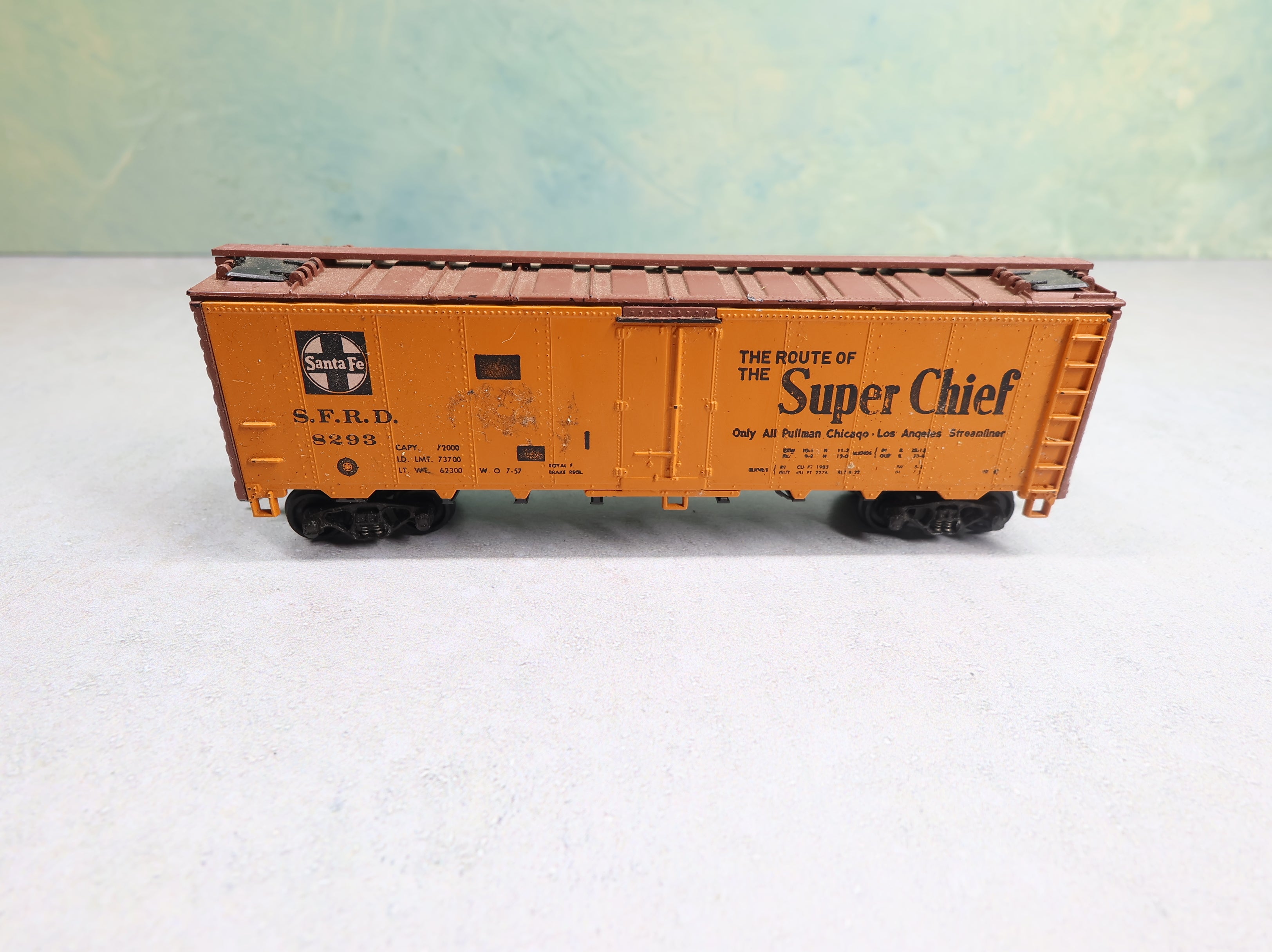 USED Athearn HO Scale 40' Reefer Box Car Santa Fe SFRD #8293