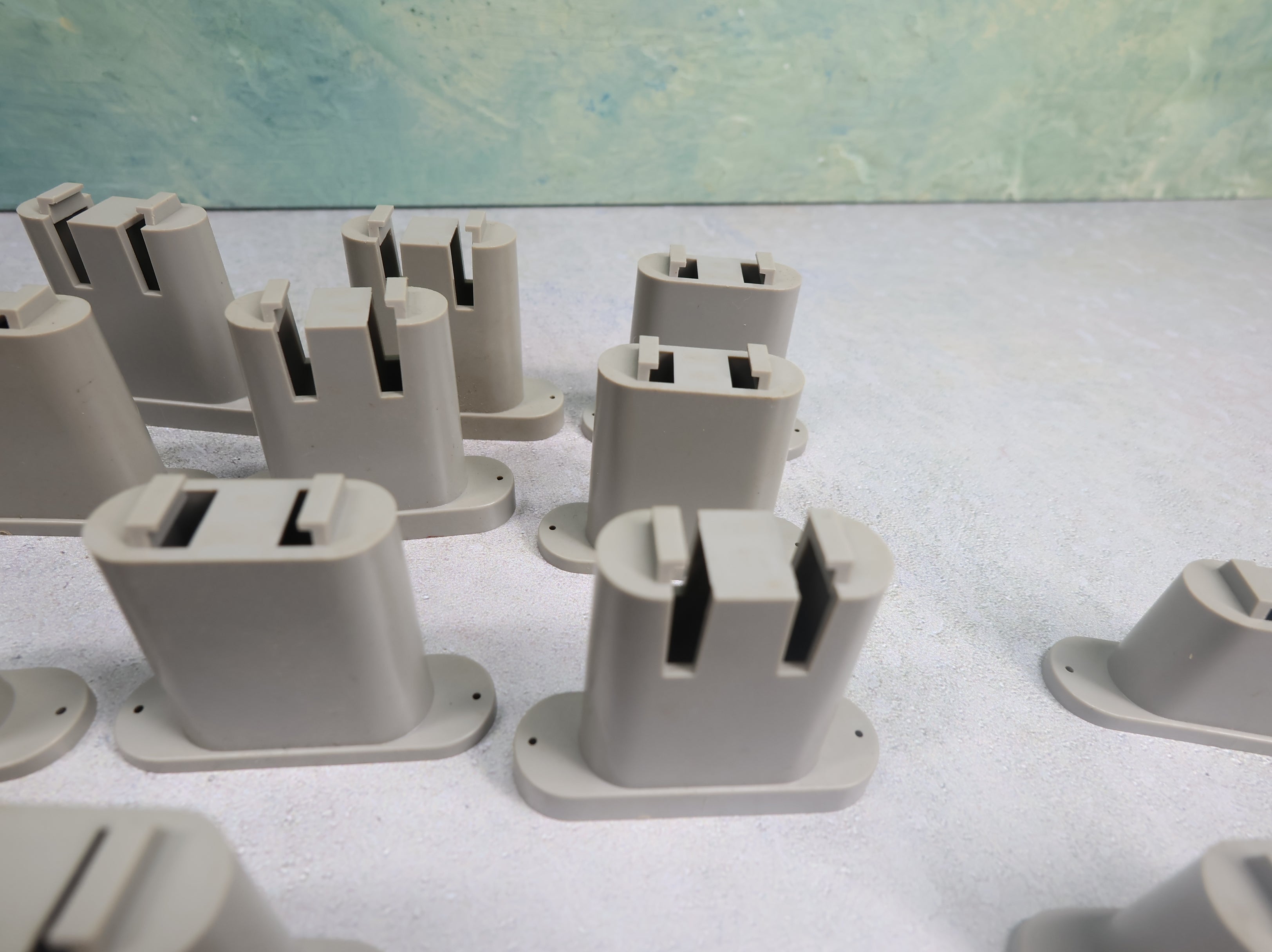 USED N Scale Pier Set