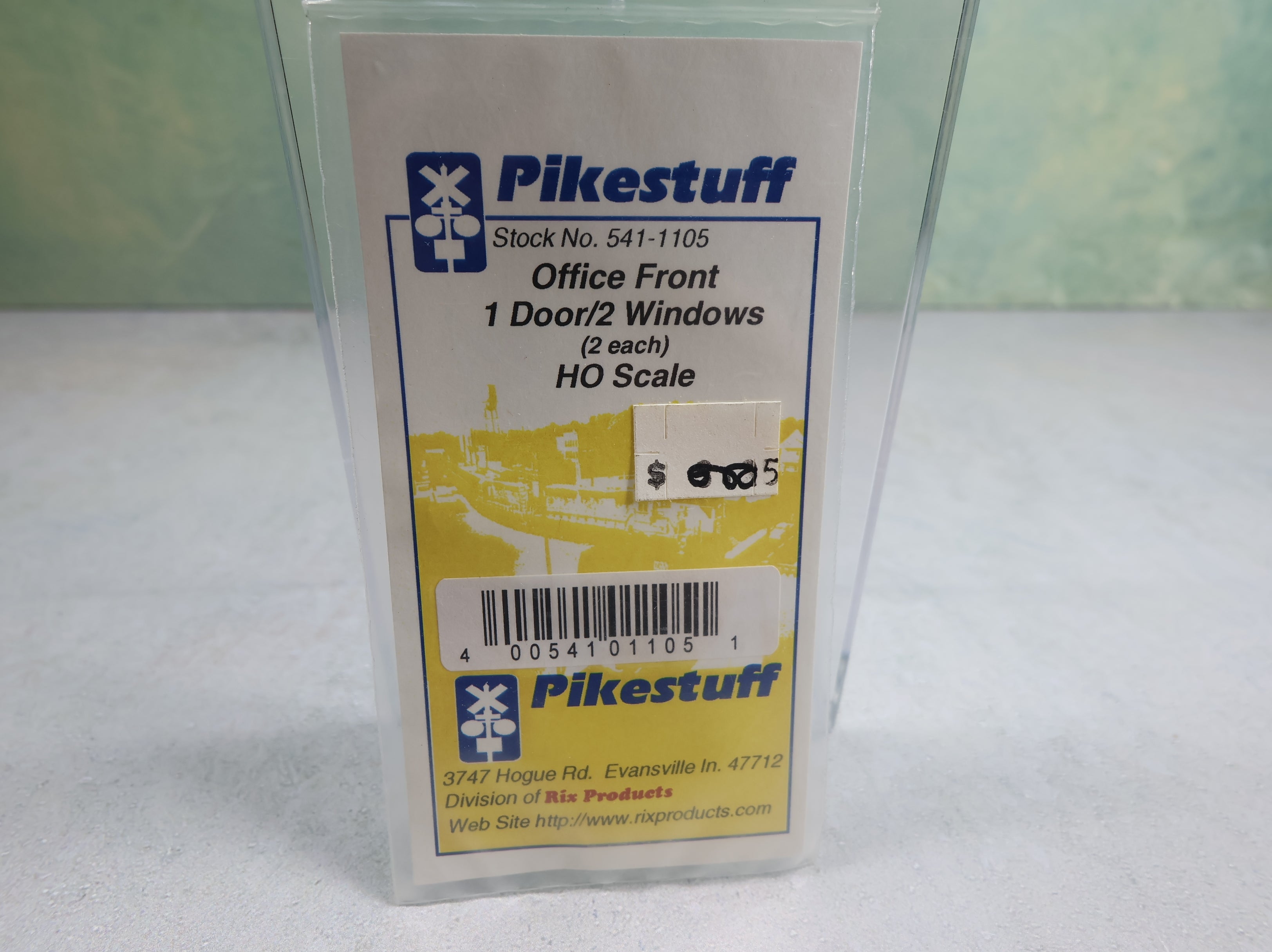 Pikestuff 541-1105 HO Scale Office Front 1 Door/2 Windows Section (2 pcs)