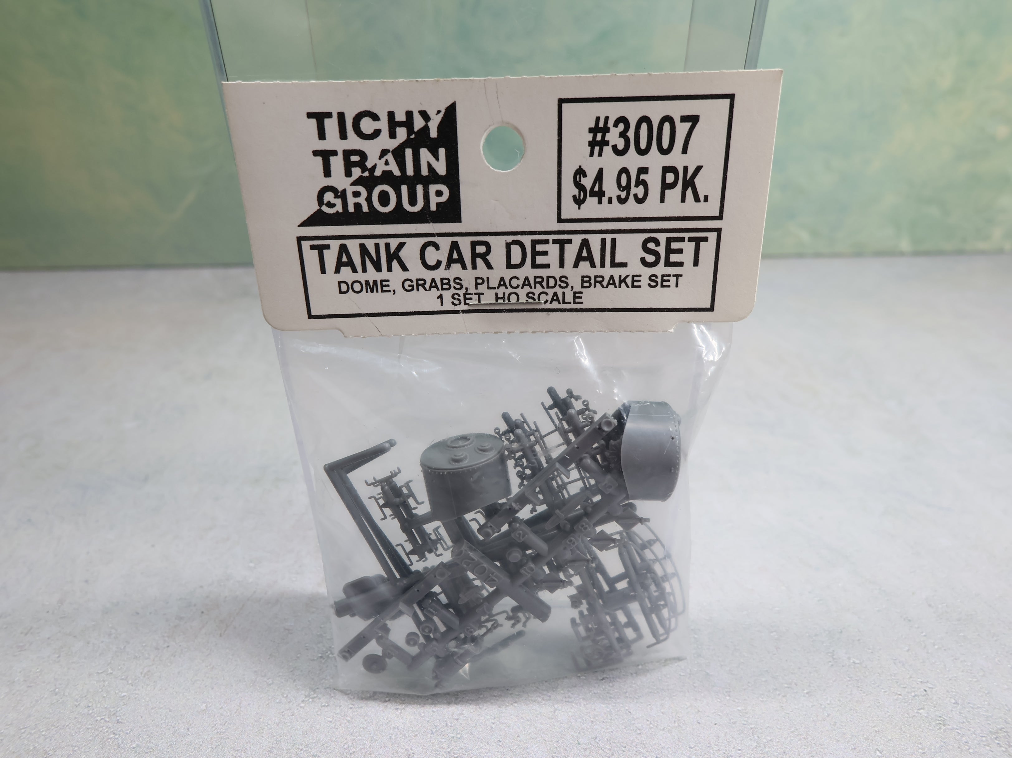 Tichy Train Group 3007 HO Scale Tank Car Detail Set (1 Set)