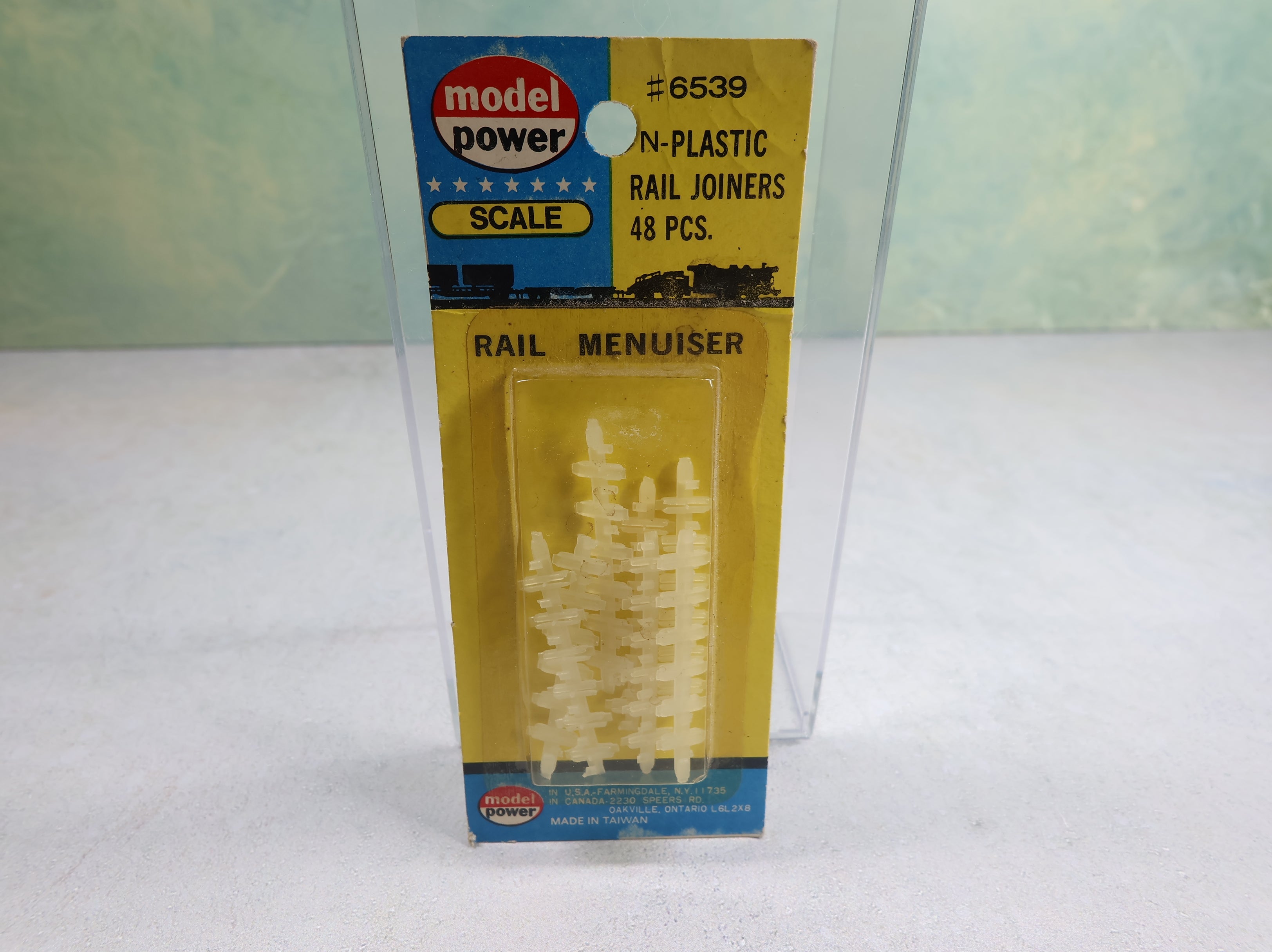 Model Power 6539 N Scale Plastic Insulated Rail Joiners (48 pcs)