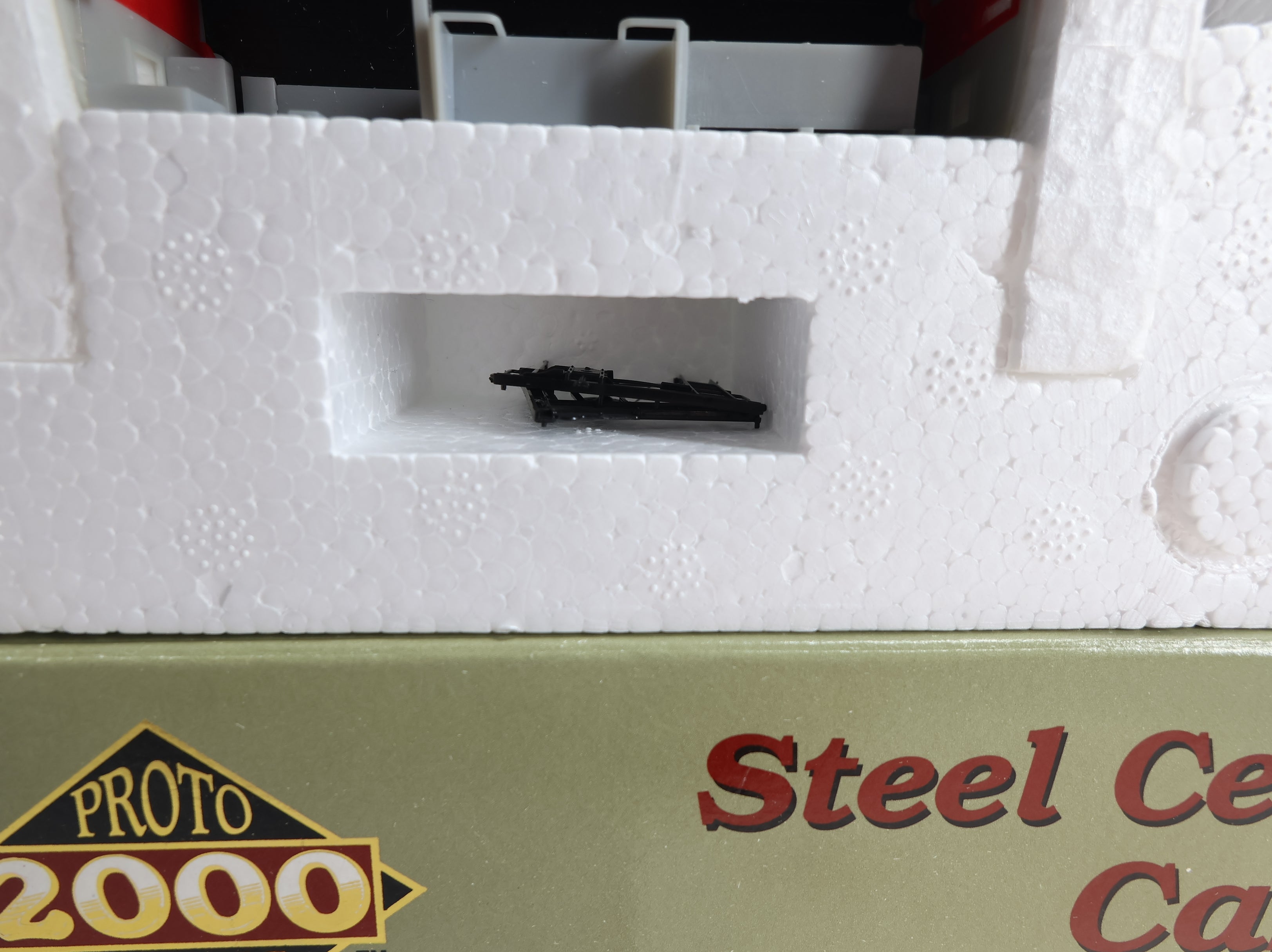 USED Life-Like 8238 HO Scale Steel Center Cupola Caboose Jersey Central #91506 KIT