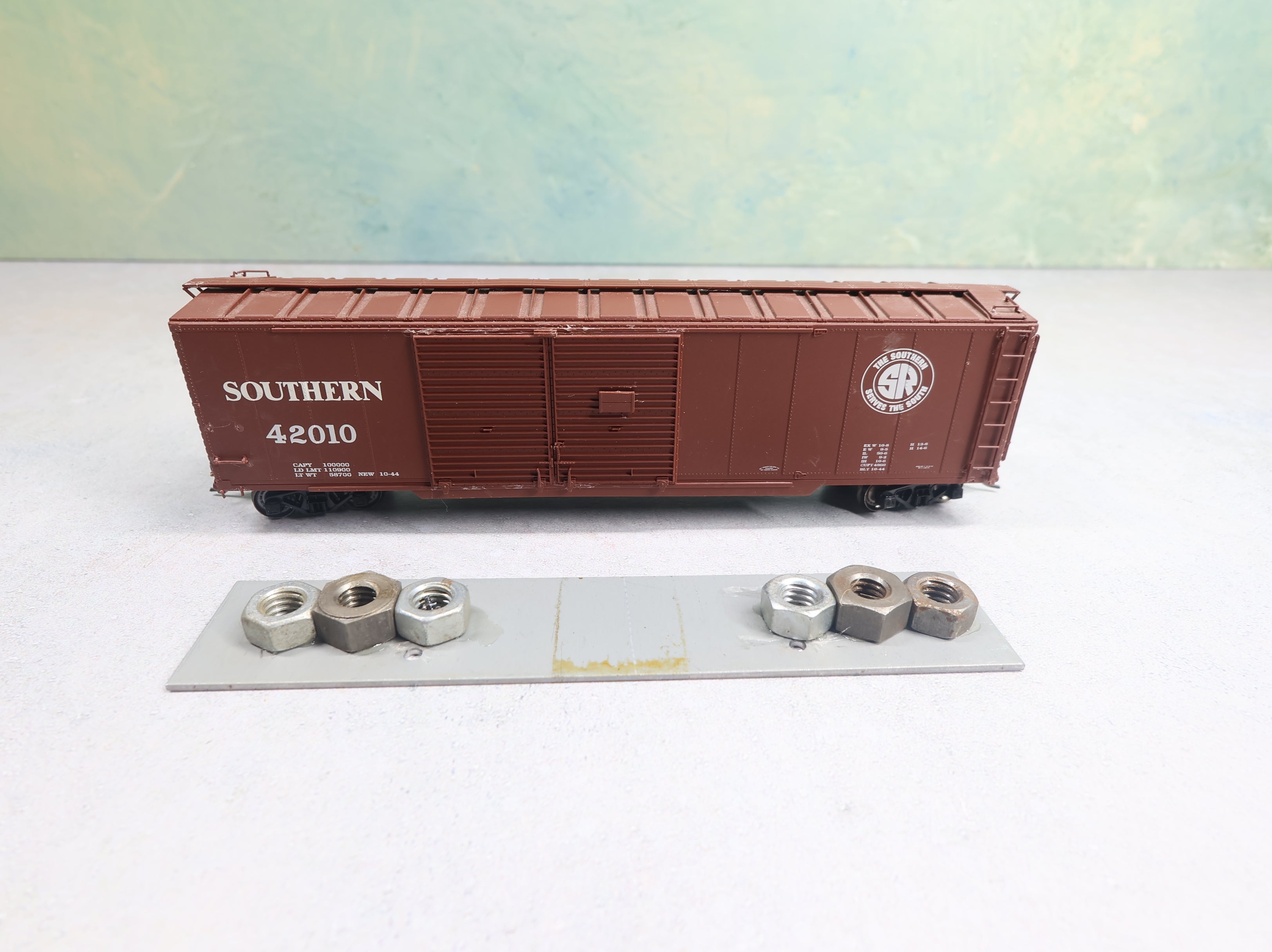 USED Life-Like HO Scale Proto 50' DD Box Car Southern #42010
