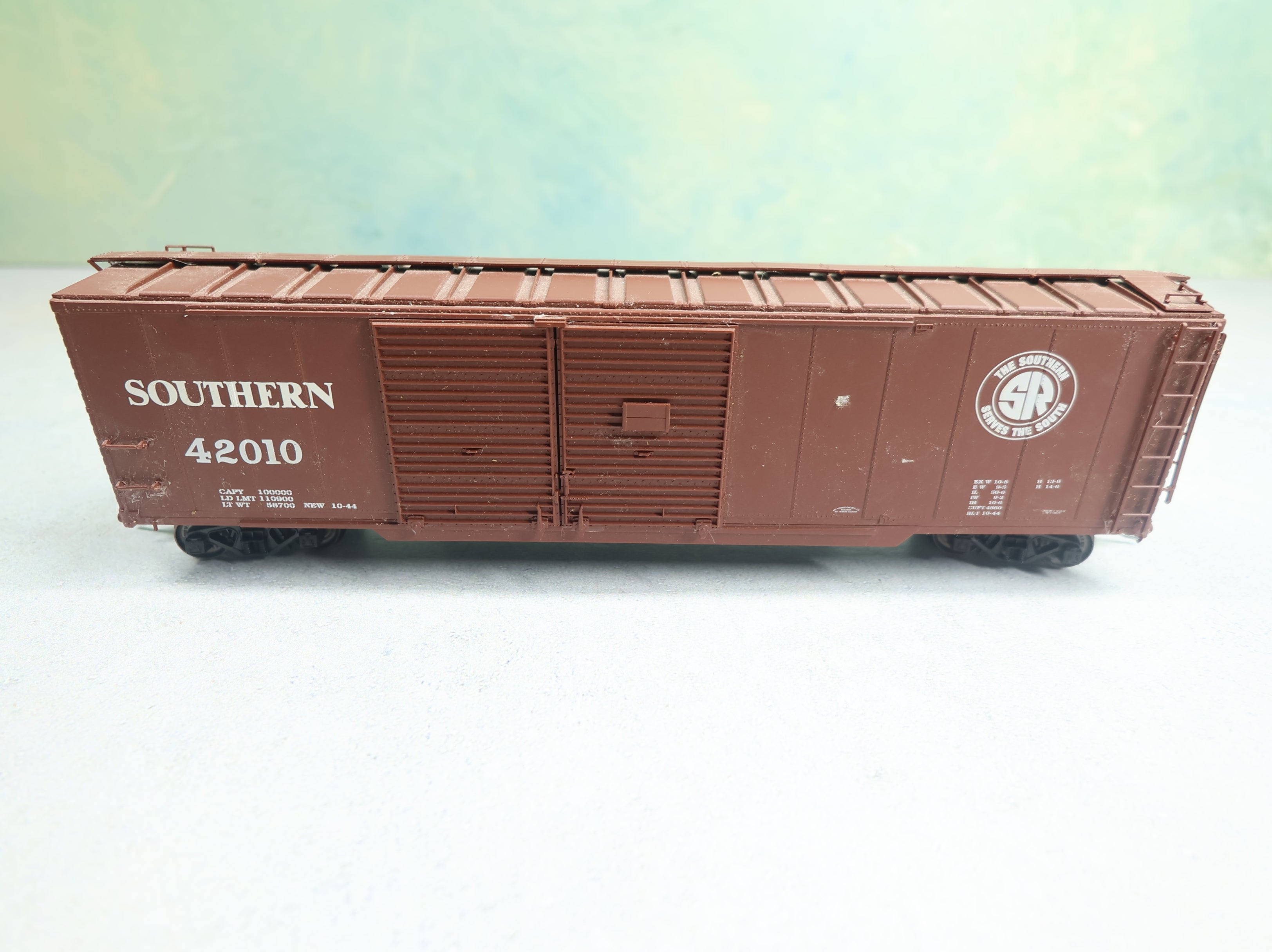 USED Life-Like HO Scale Proto 50' DD Box Car Southern #42010