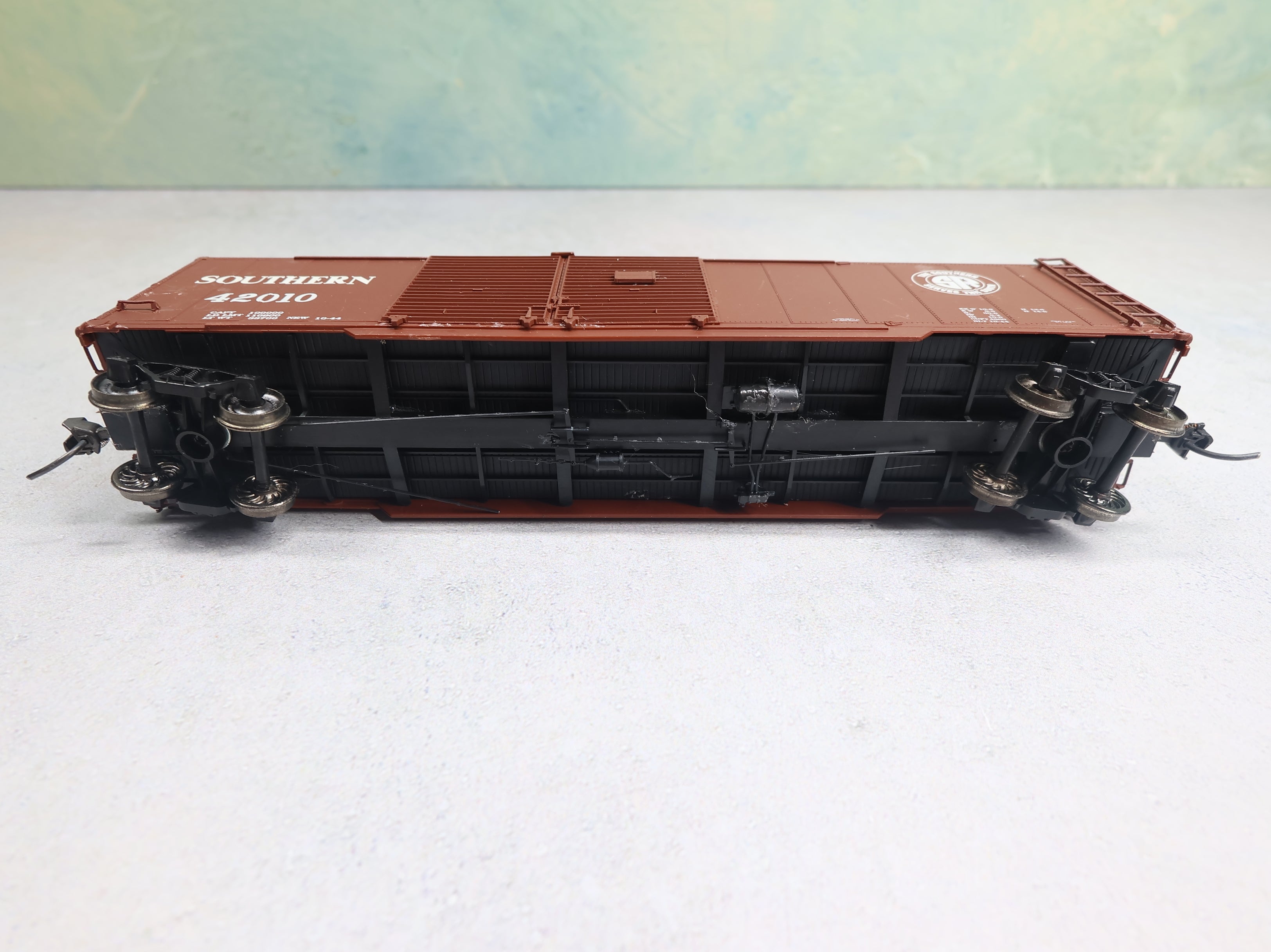 USED Life-Like HO Scale Proto 50' DD Box Car Southern #42010