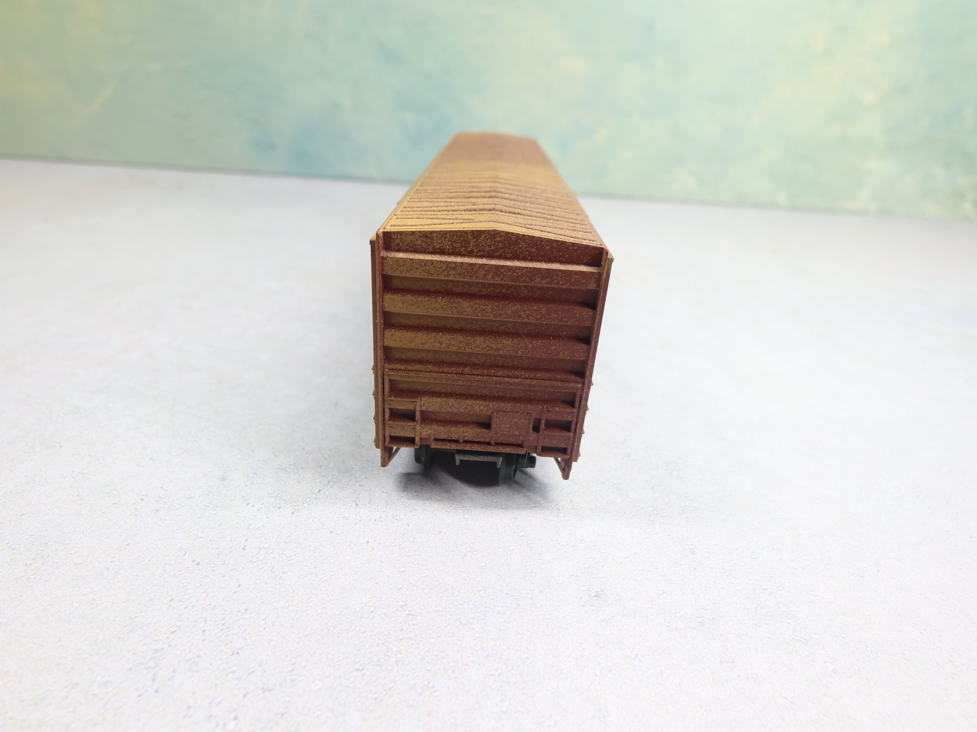 USED Roundhouse HO Scale 50' Hydra Cushion Box Car Cotton Belt SSW #61798 Weathered