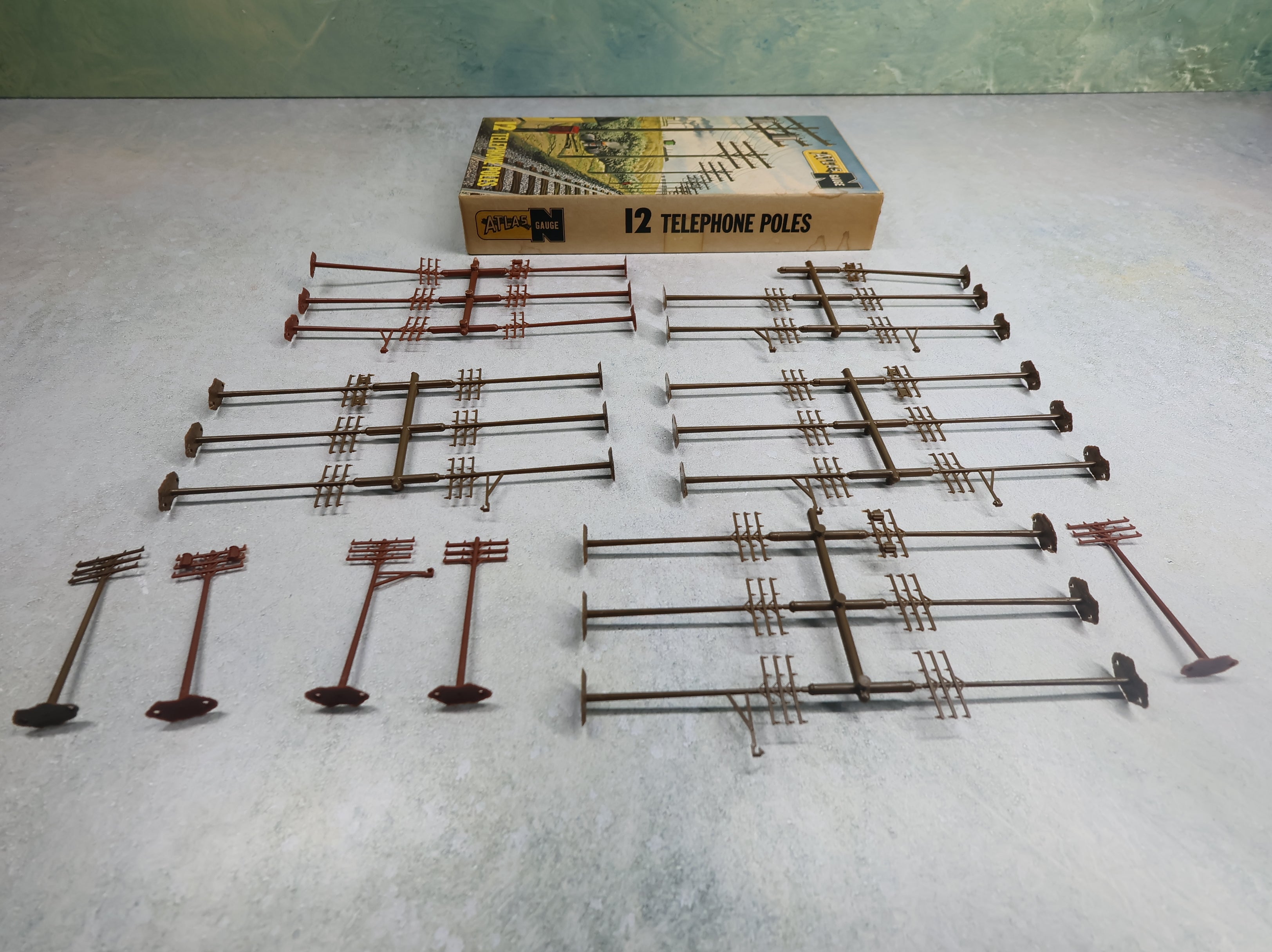 USED Bachmann 2801-69 N Scale Lot of Telephone Poles (20+ pcs)