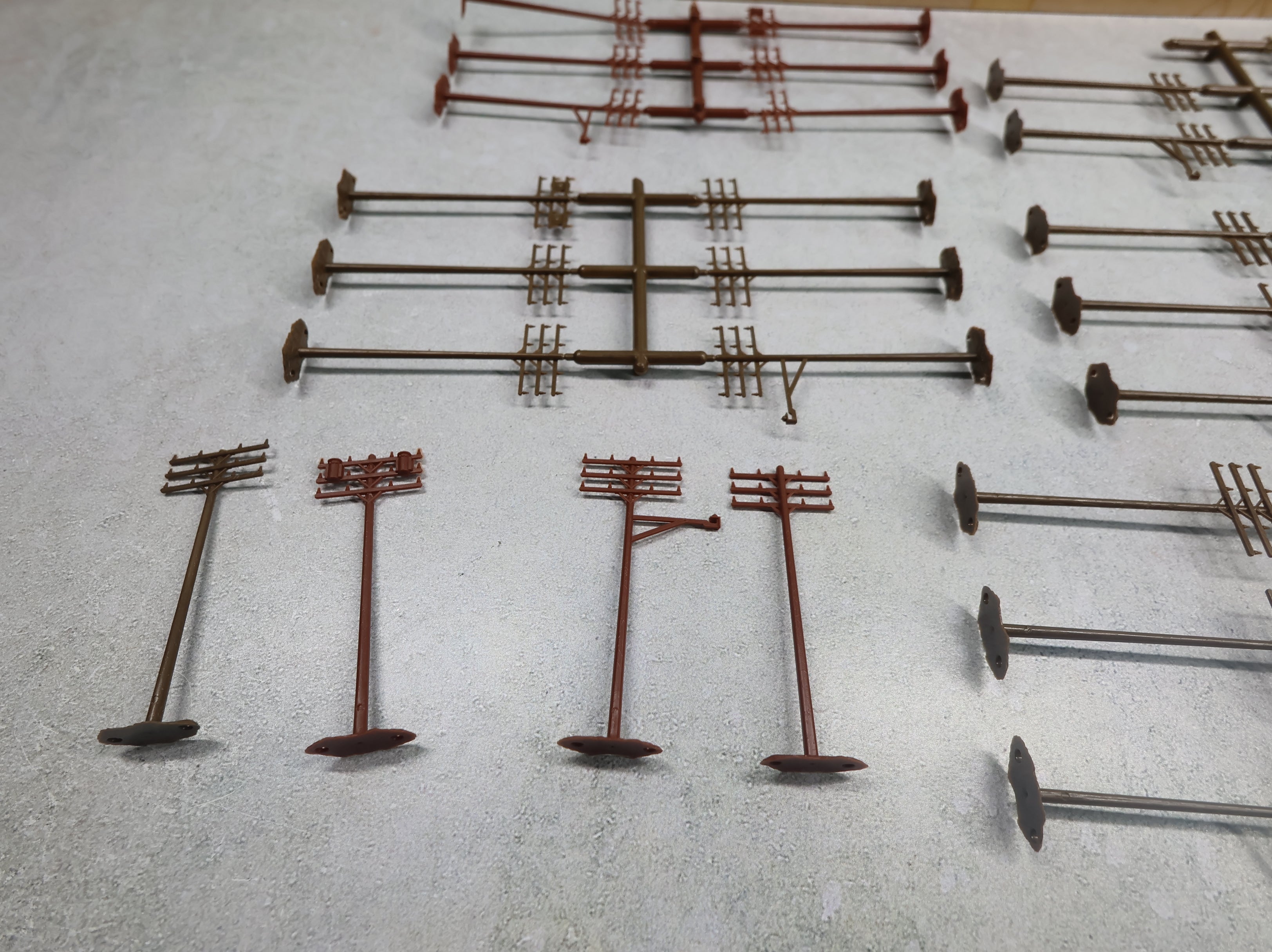 USED Bachmann 2801-69 N Scale Lot of Telephone Poles (20+ pcs)