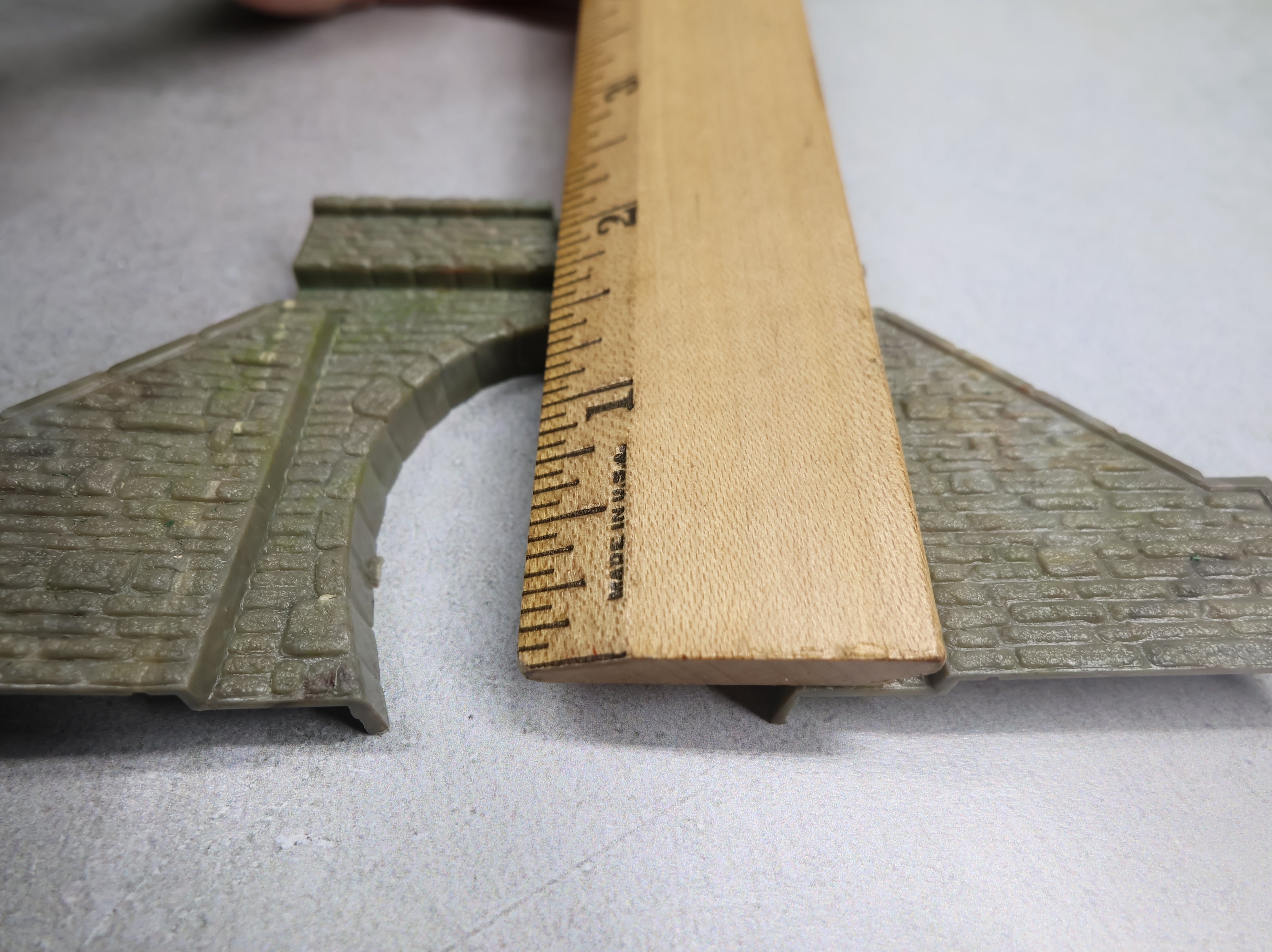 USED N Scale Lot of Tunnel Portals (3 pcs)