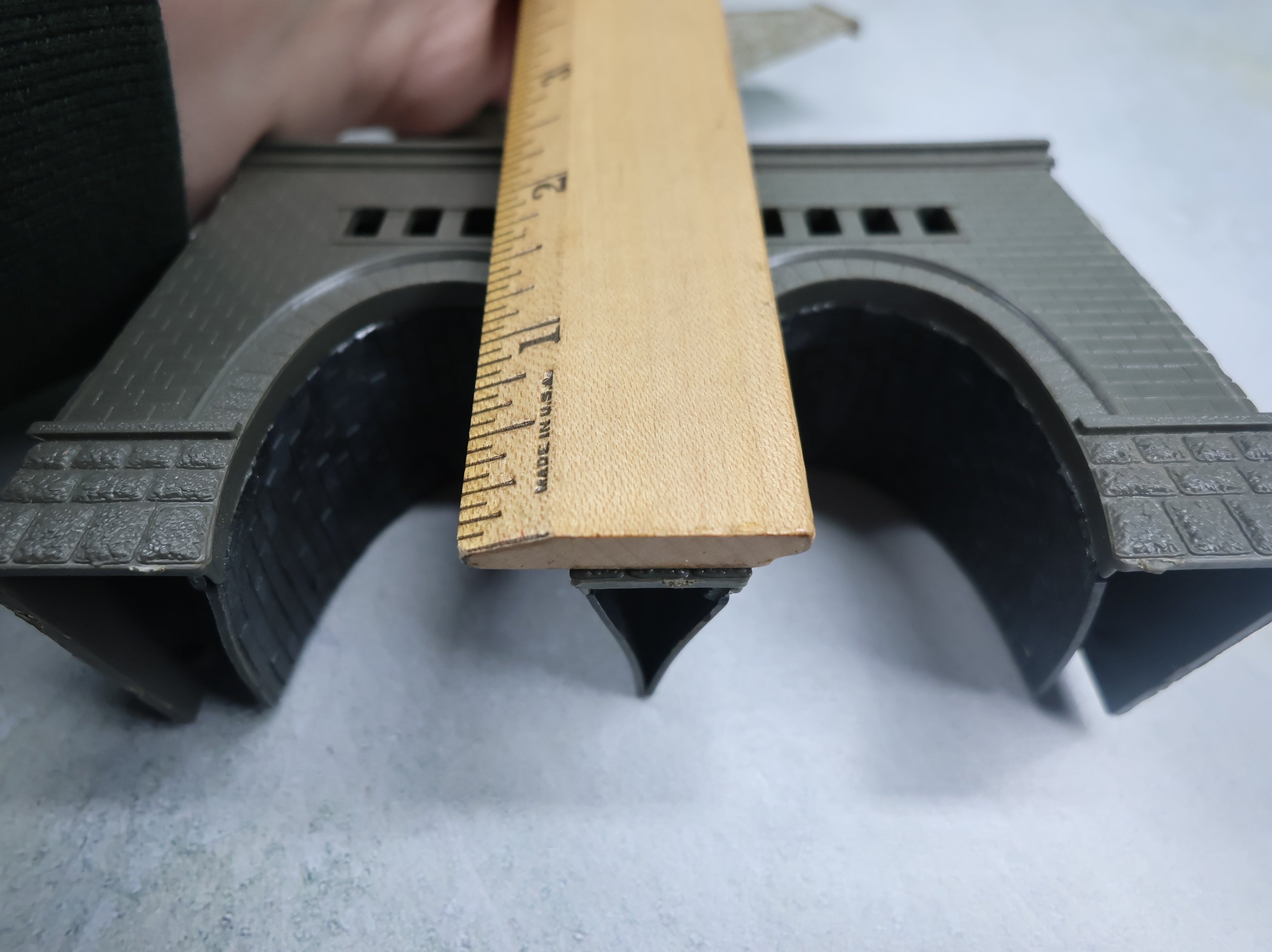 USED N Scale Lot of Tunnel Portals (3 pcs)