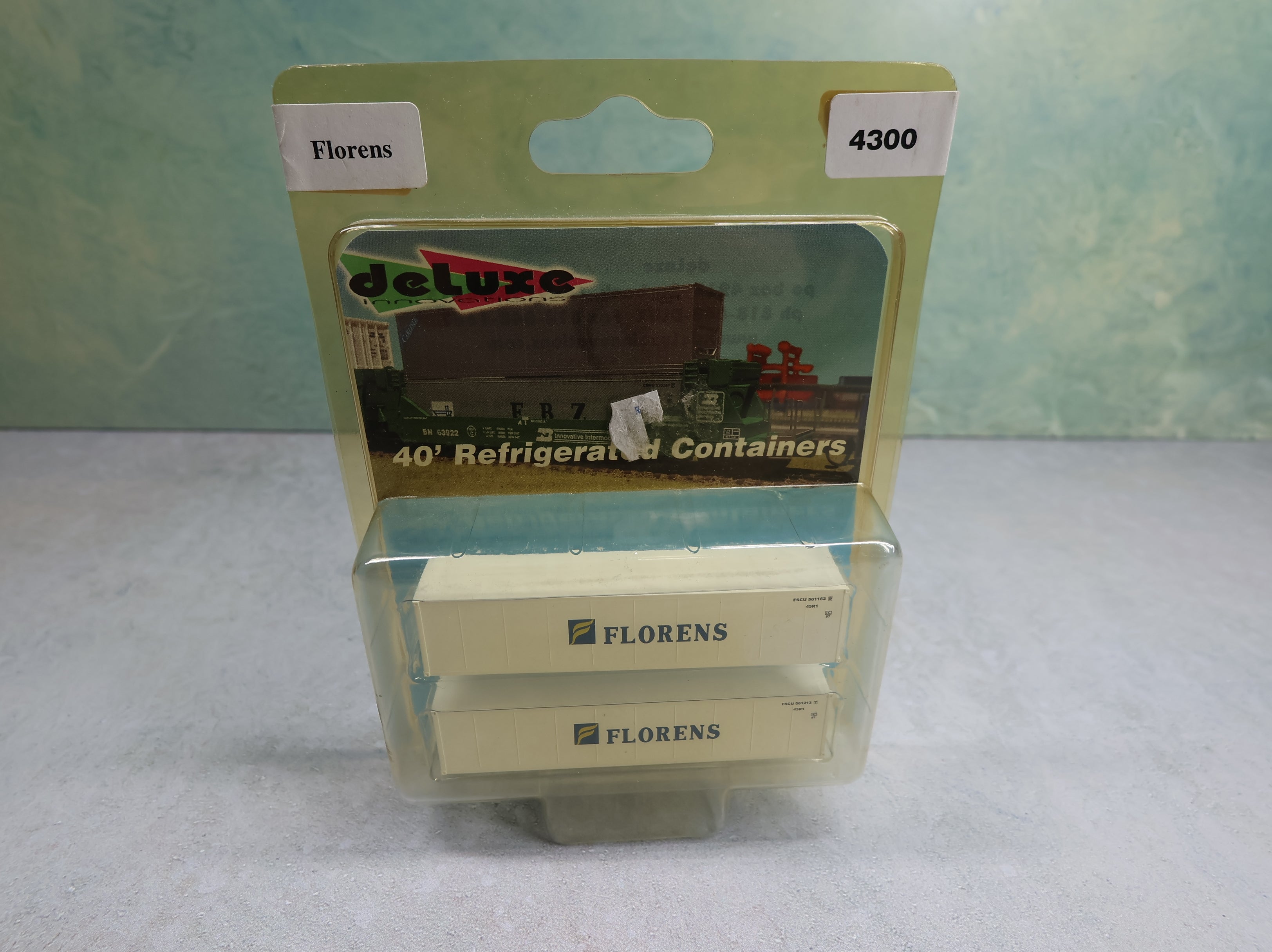 Deluxe 4300 N Scale 40' Refrigerated Containers Florens (2 pcs)