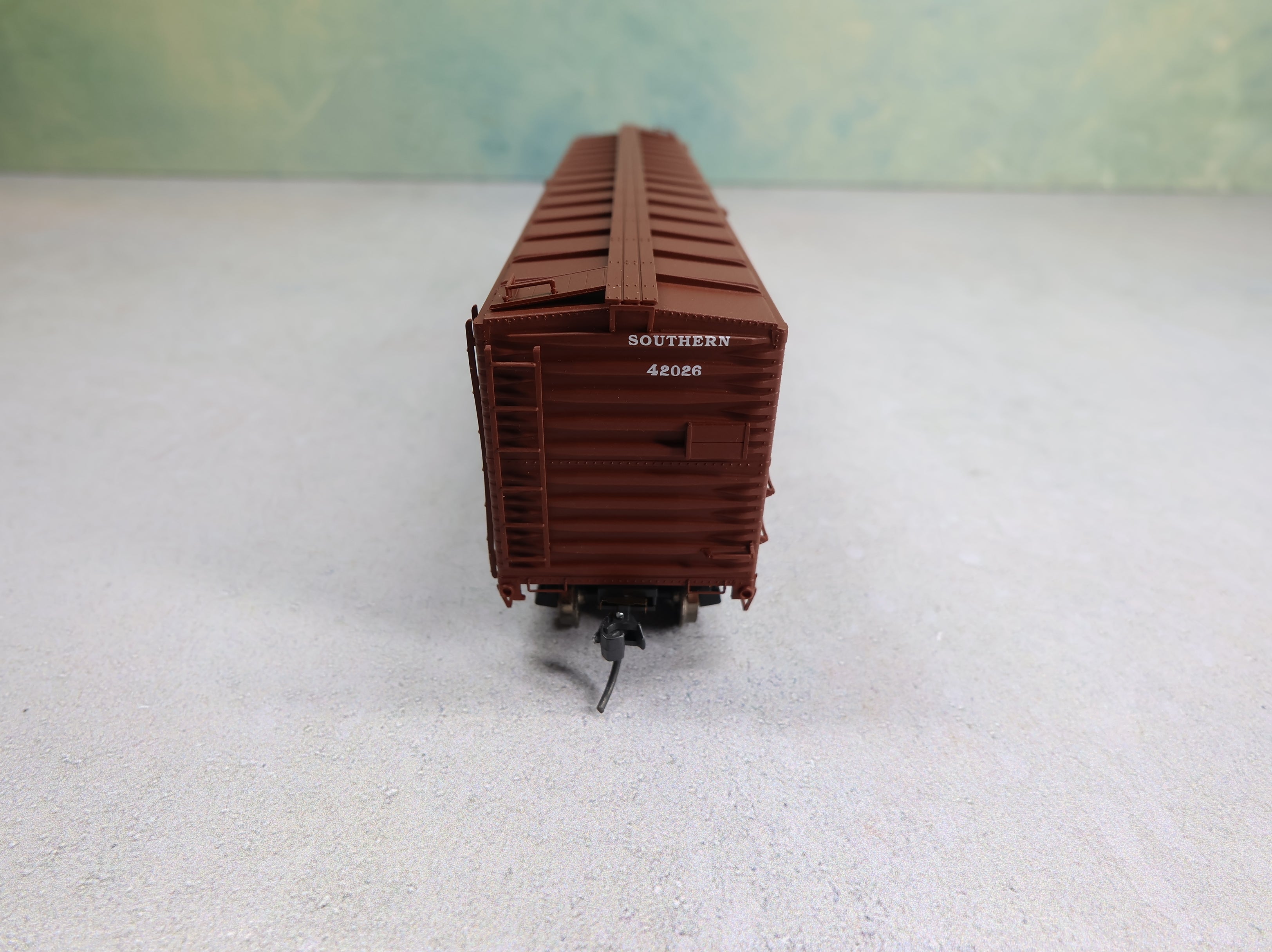USED Life-Like HO Scale 50' Automobile Box Car Southern #42026 Proto 2000