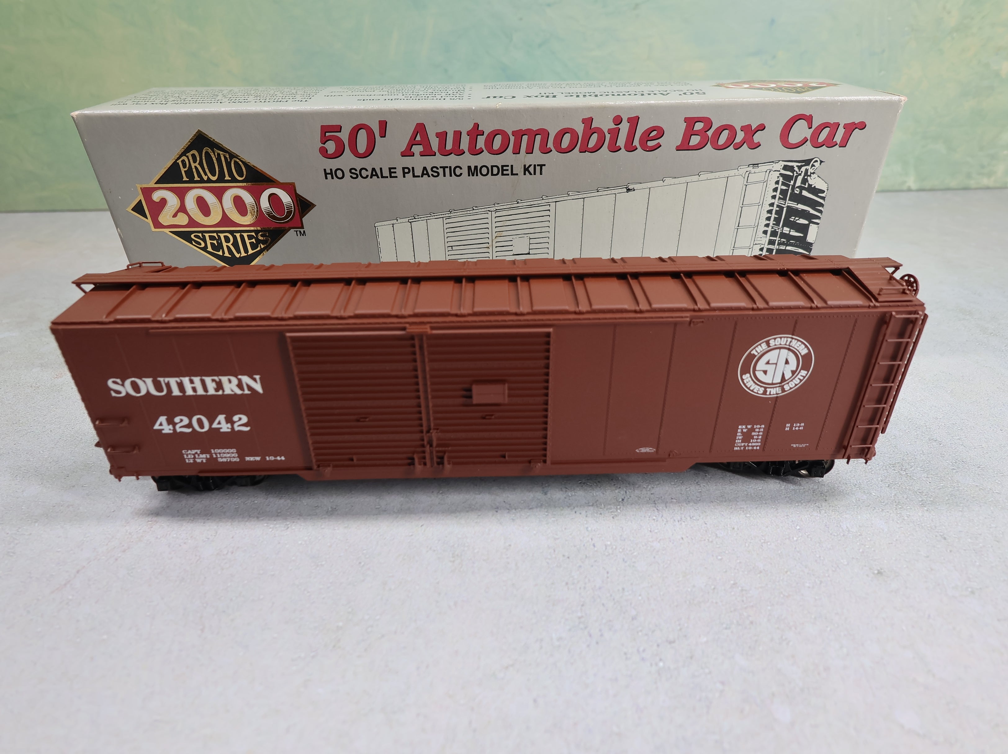 USED Life-Like HO Scale 50' Automobile Box Car Southern #42042 Proto 2000