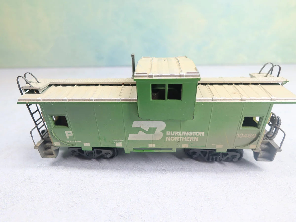 USED Athearn HO Scale Weathered Caboose Burlington Northern BN #10469
