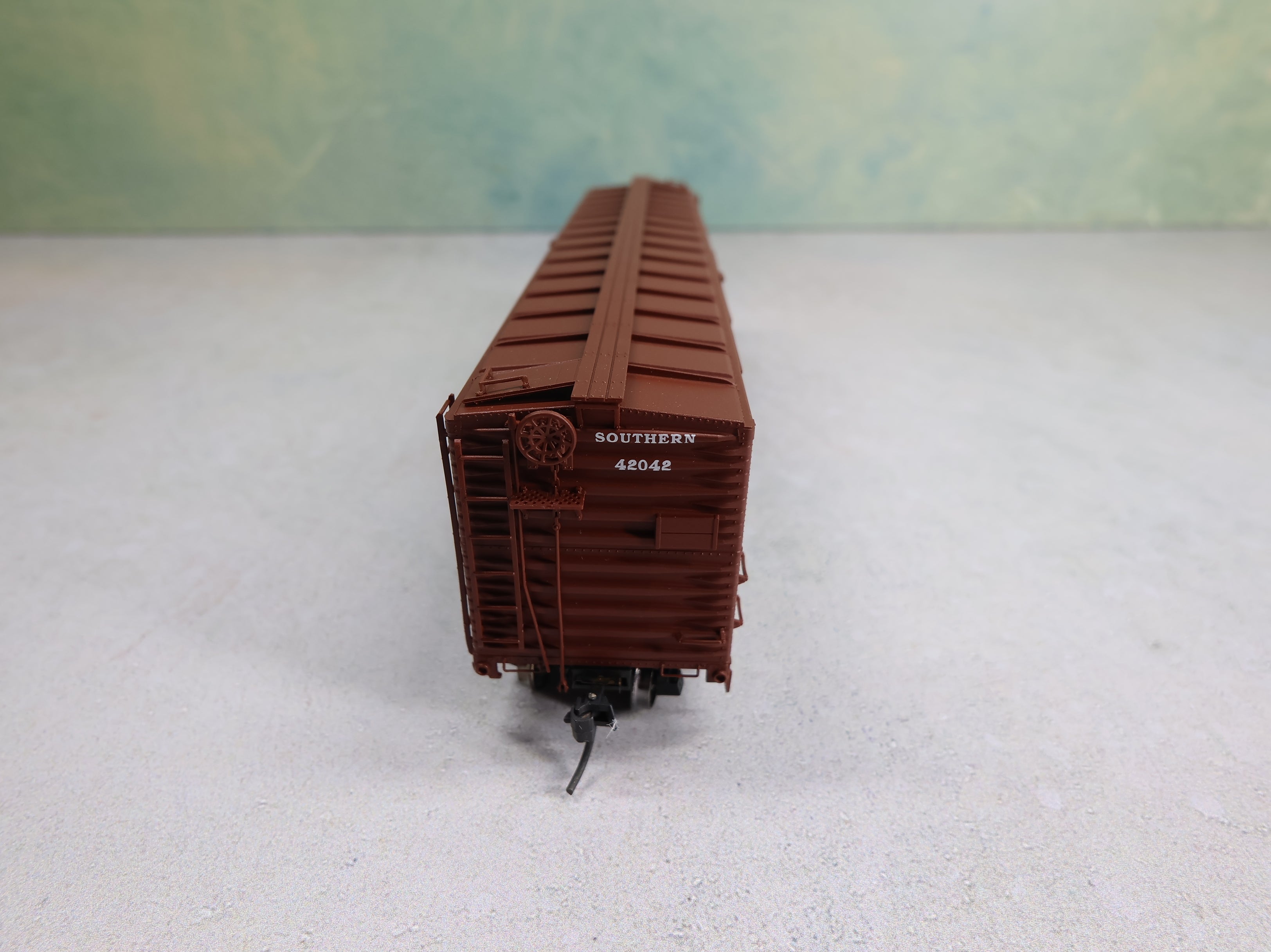 USED Life-Like HO Scale 50' Automobile Box Car Southern #42042 Proto 2000
