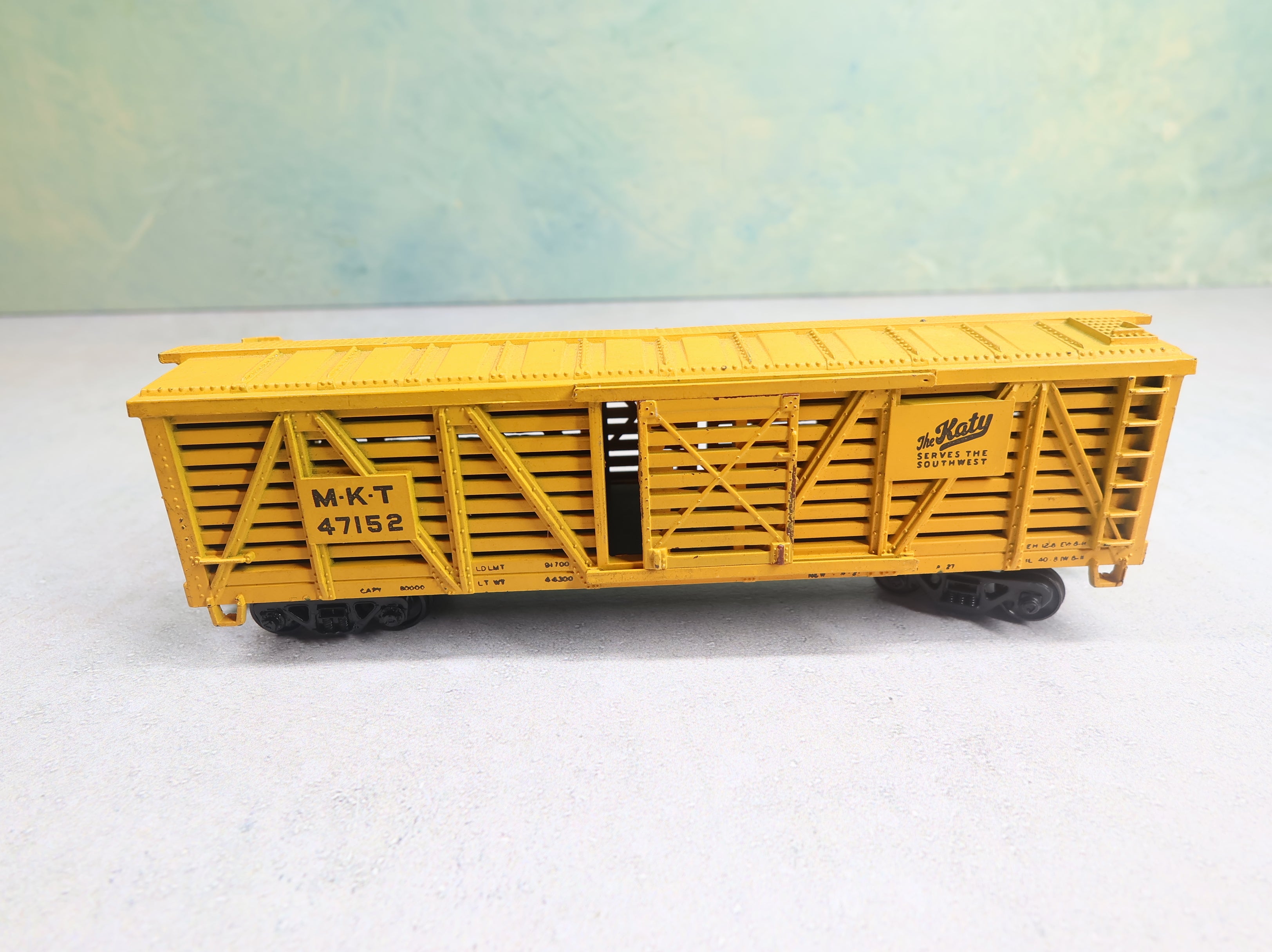 USED Varney HO Scale 40' Cattle Stock Car MKT #47152